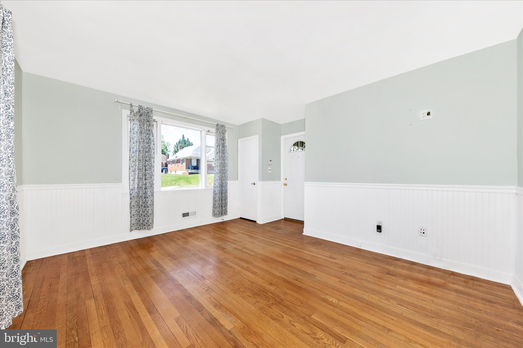 HAZELWOOD MANOR - Residential