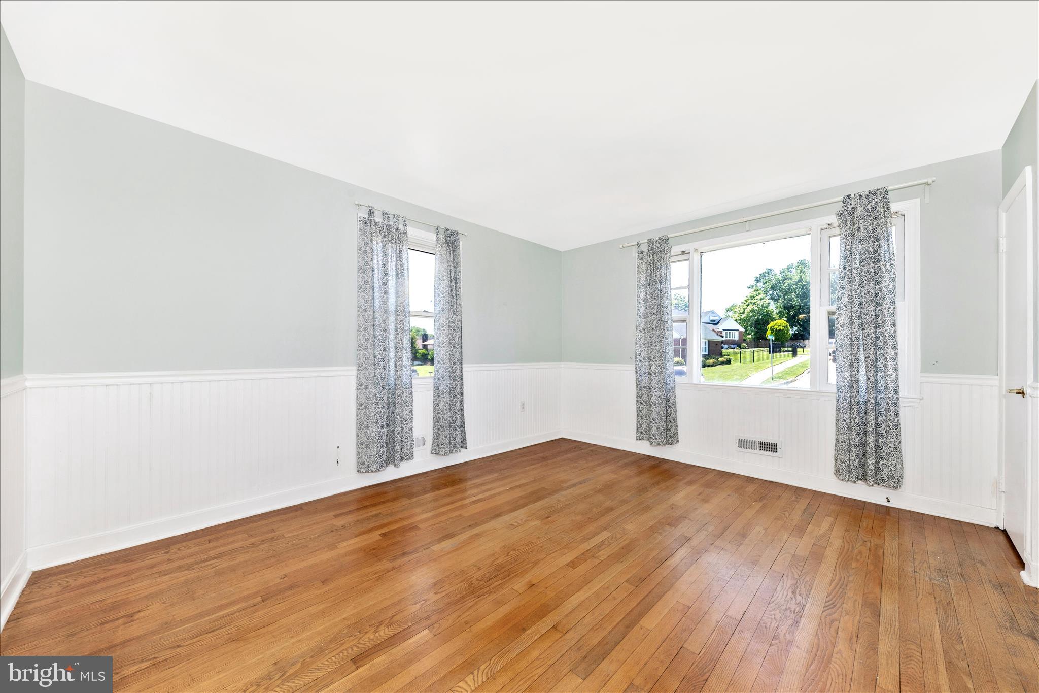 HAZELWOOD MANOR - Residential