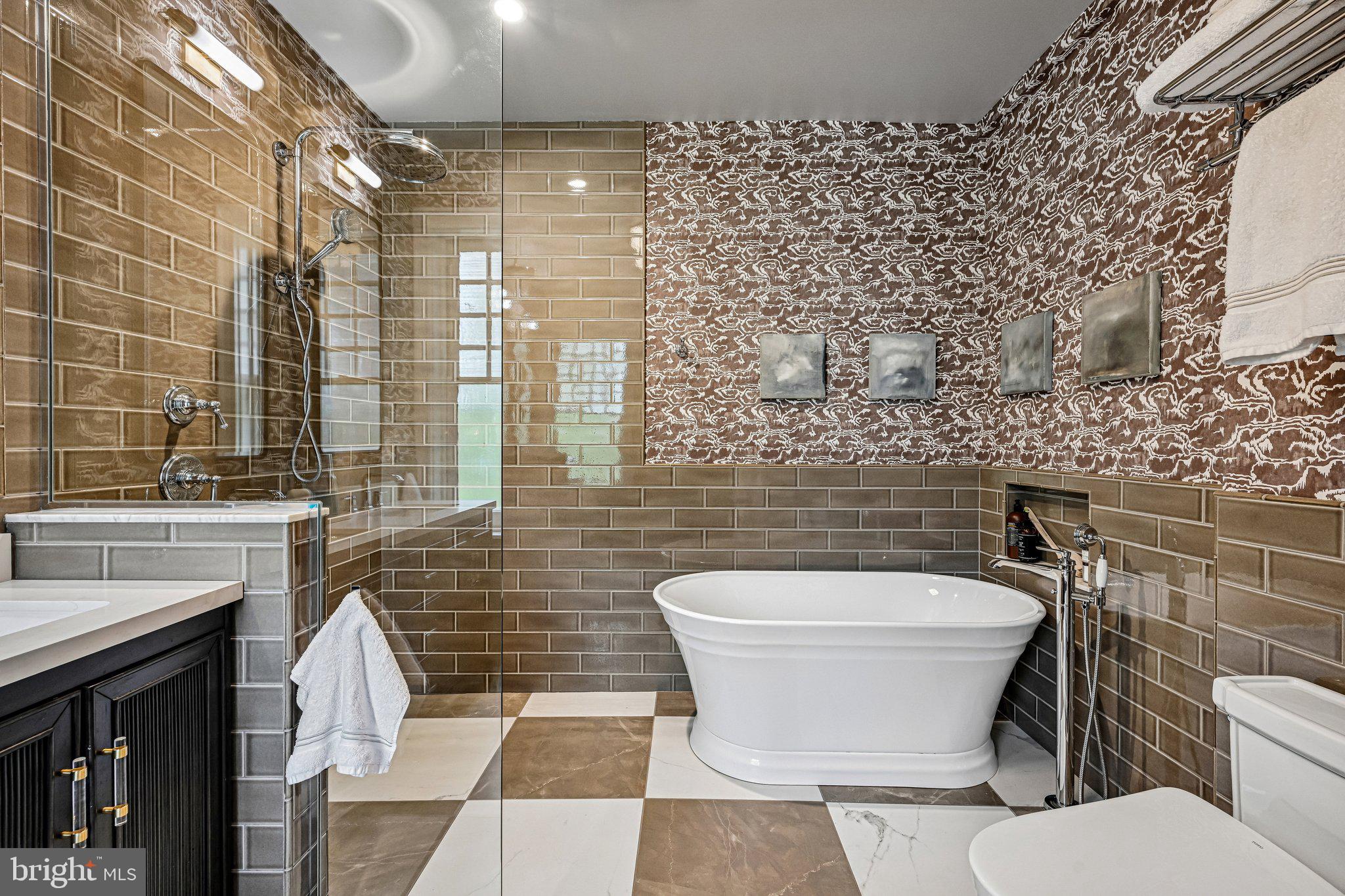 GERMANTOWN - Residential