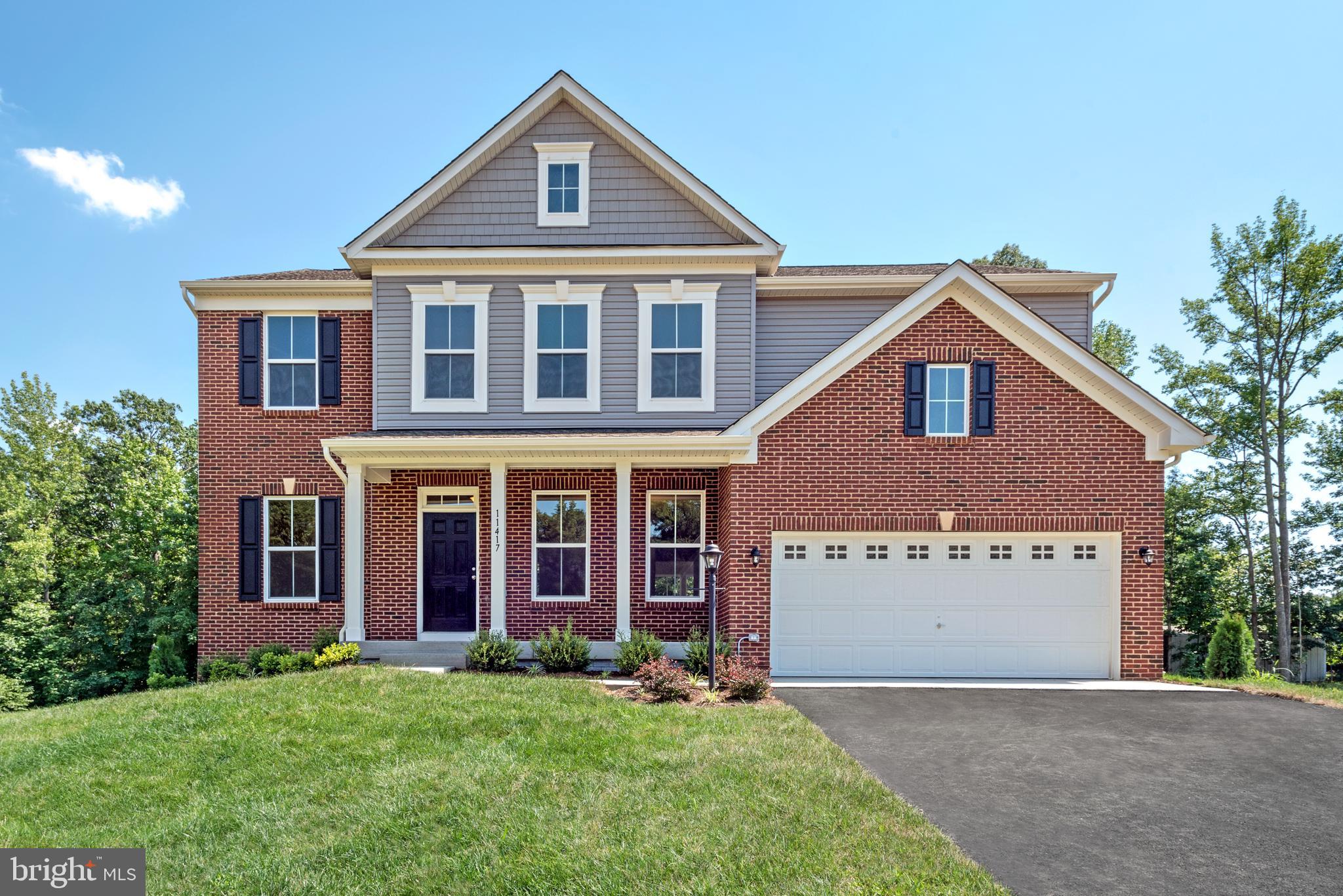 SENSENY VILLAGE - Residential