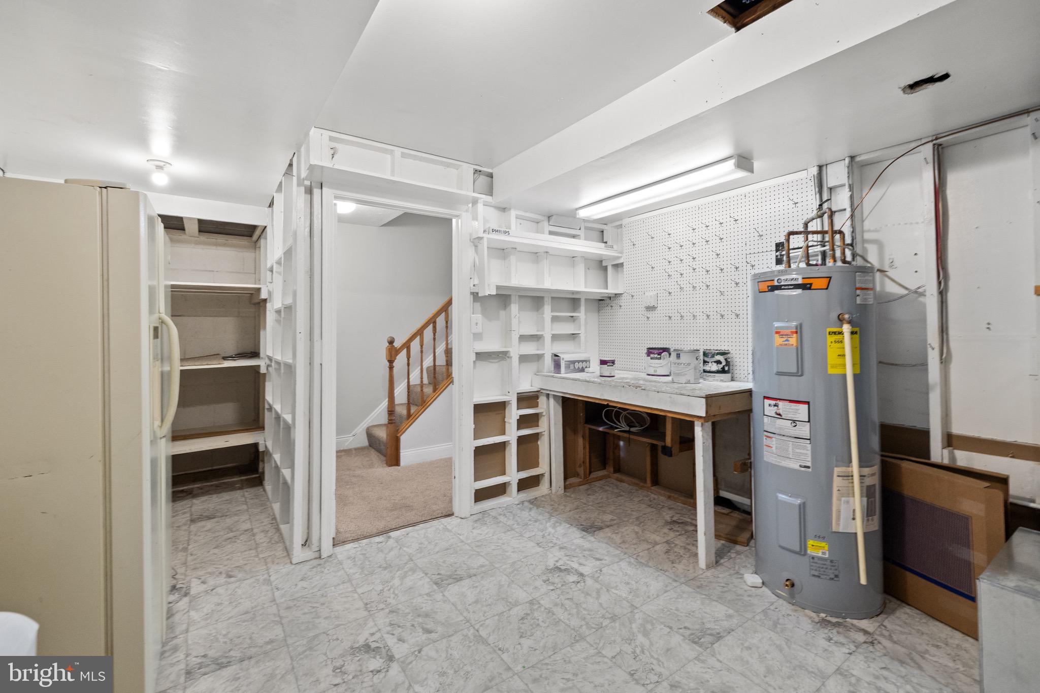 CARDINAL SQUARE - Residential