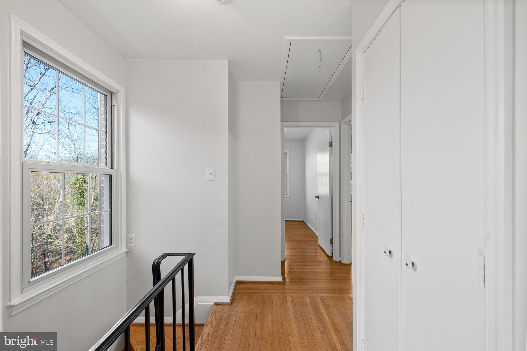 CARDINAL SQUARE - Residential