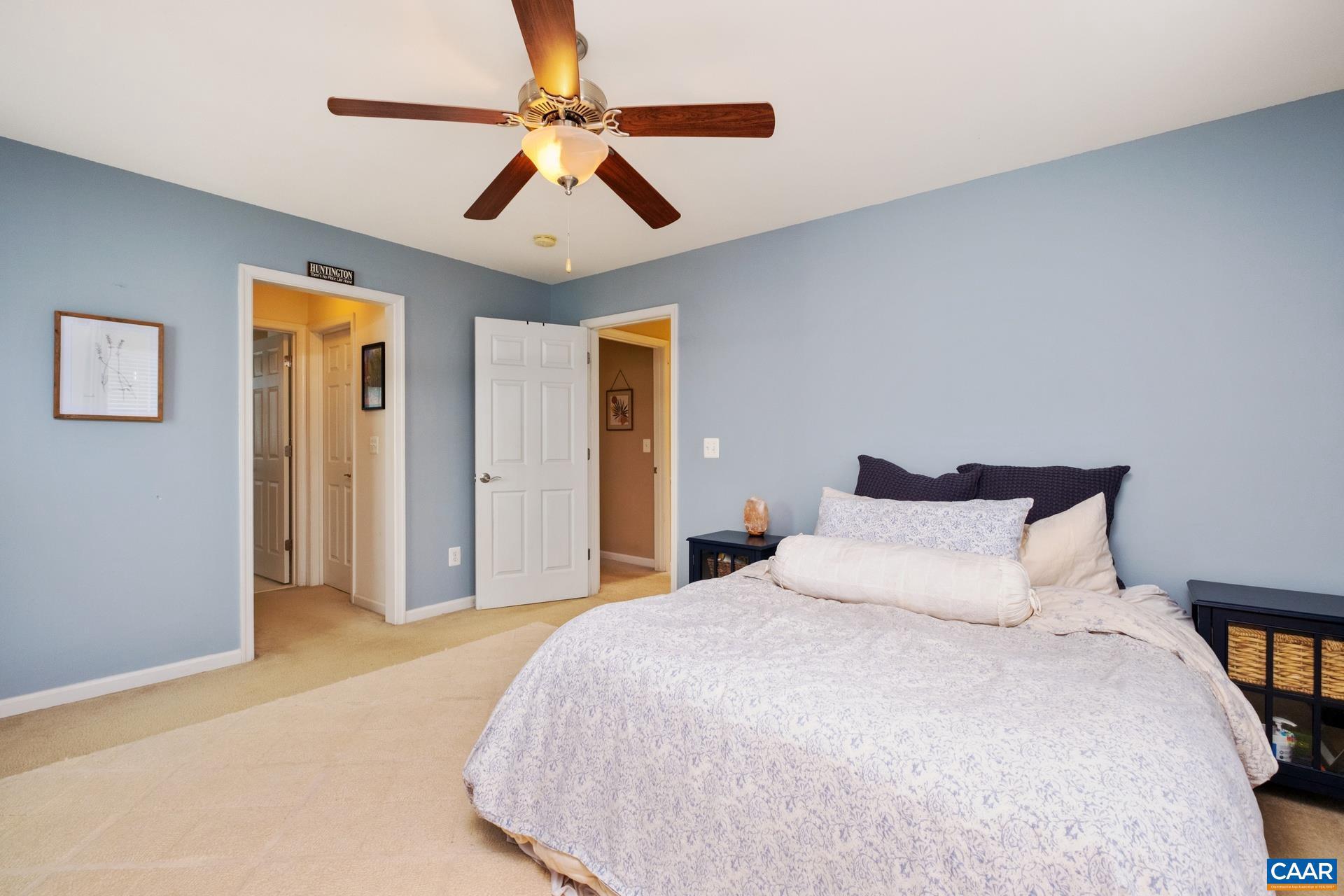 COUNTRY GREEN COTTAGES - Residential