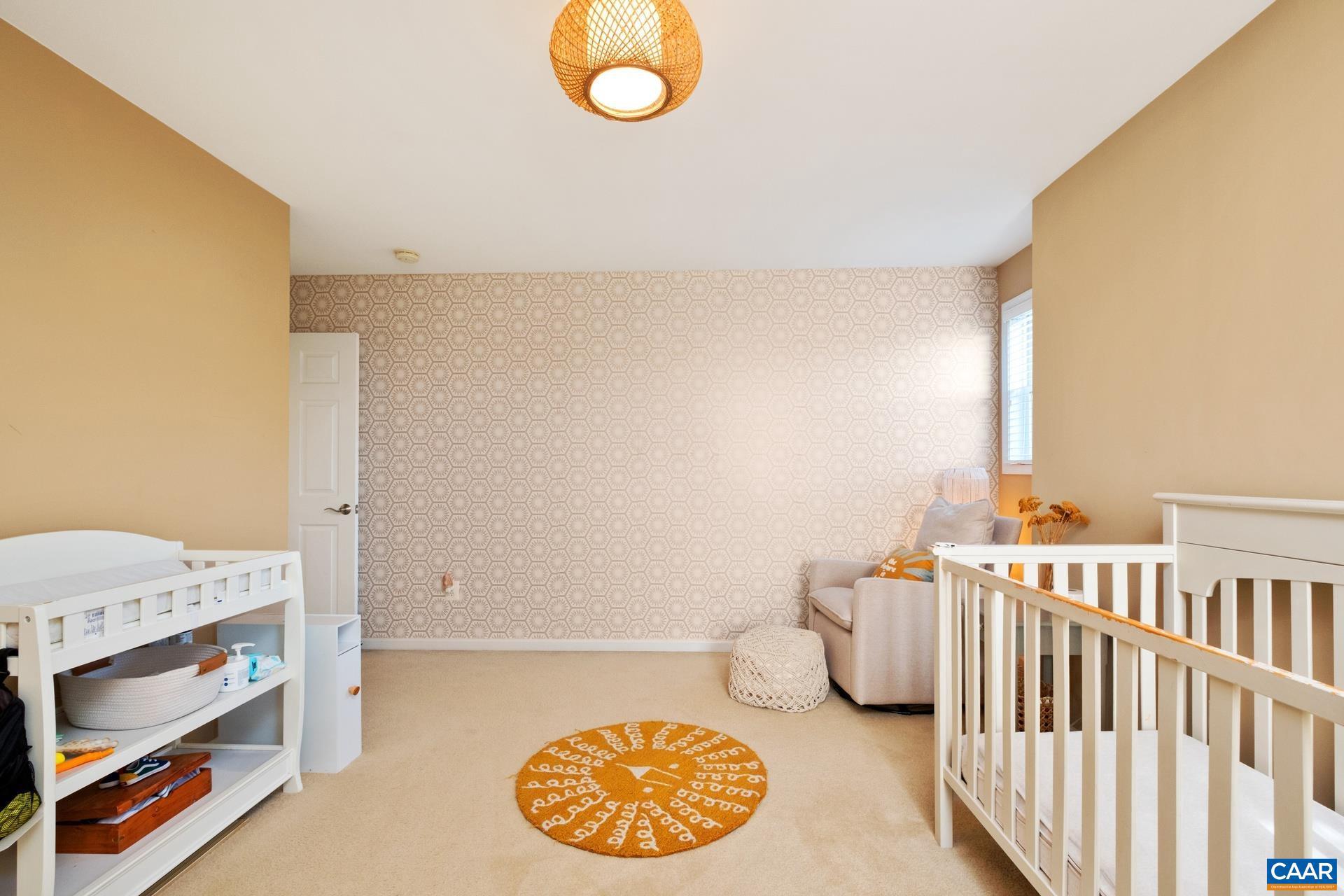 COUNTRY GREEN COTTAGES - Residential