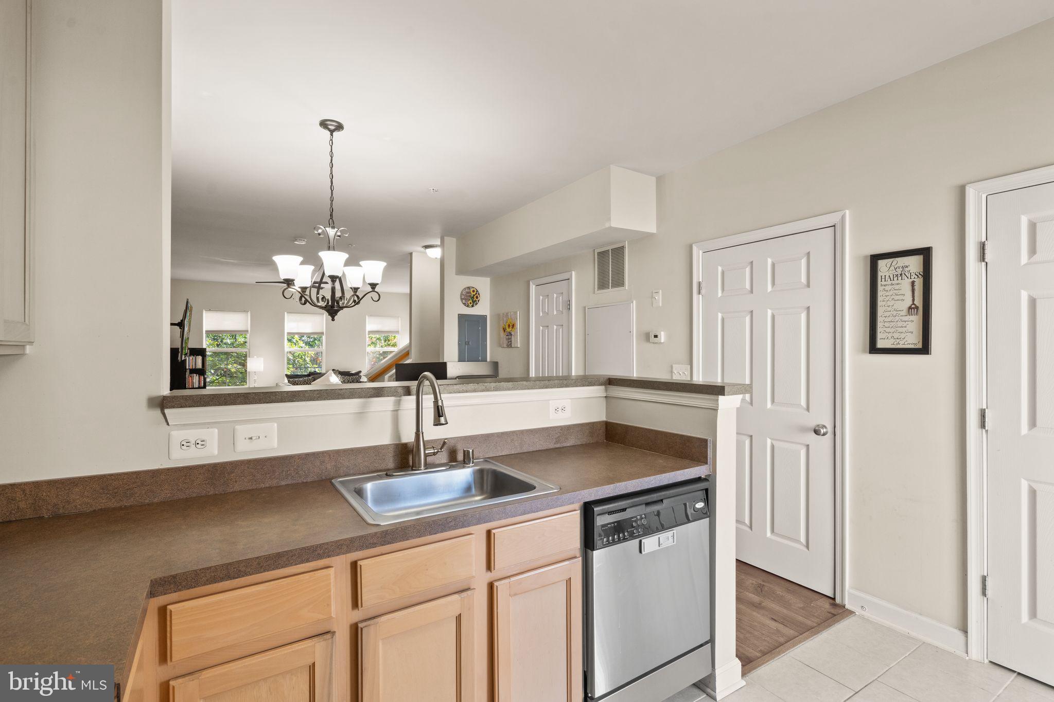 SUMMERFIELD - Residential