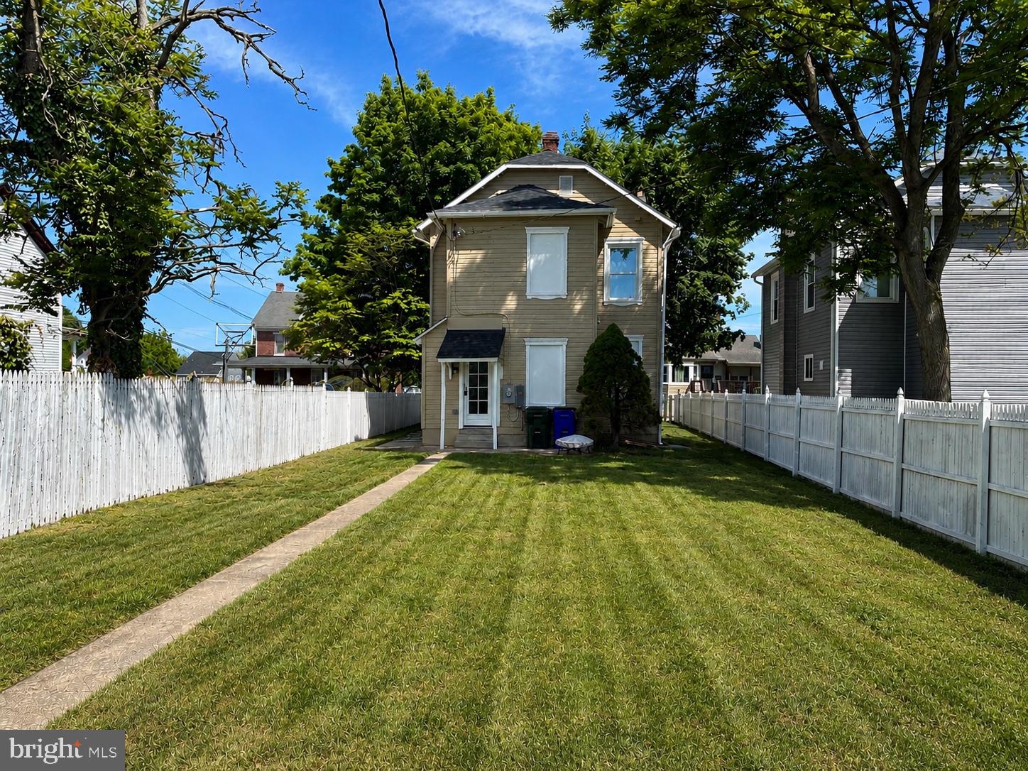 NONE AVAILABLE - Residential Lease