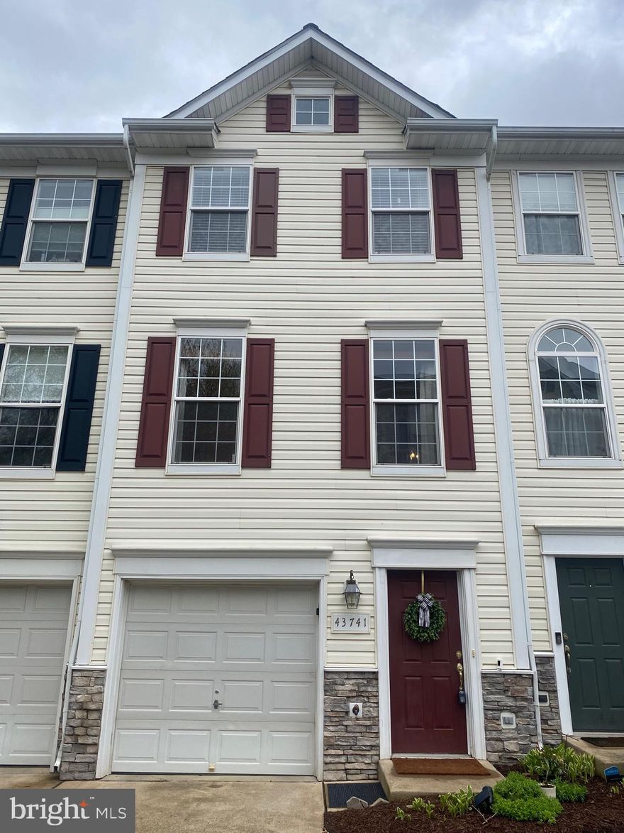 Gorgeous townhome with 2 bedrooms, 2 full bathrooms, 1 half bathroom, and 1 car garage with over 1,500 square feet in the highly sought after Hearthside at Flynns Crossing community. This open concept floor plan is perfect for you with a spacious living room connecting to the dining room and kitchen area. Enjoy cooking in this kitchen which includes beautiful cabinets, stainless steel appliance package, large island, and breakfast bar with seating. The upper level includes two large primary suites with vaulted ceilings and updated bathrooms and spacious closets. As you go to the lower level, you will love the large recreation room as well as all the natural light coming into the home. As you walk into the backyard, you will be impressed with beautiful patio and fenced in backyard for privacy. This home is in an ideally location with great shops and restaurants. Schedule your showing appointment today!