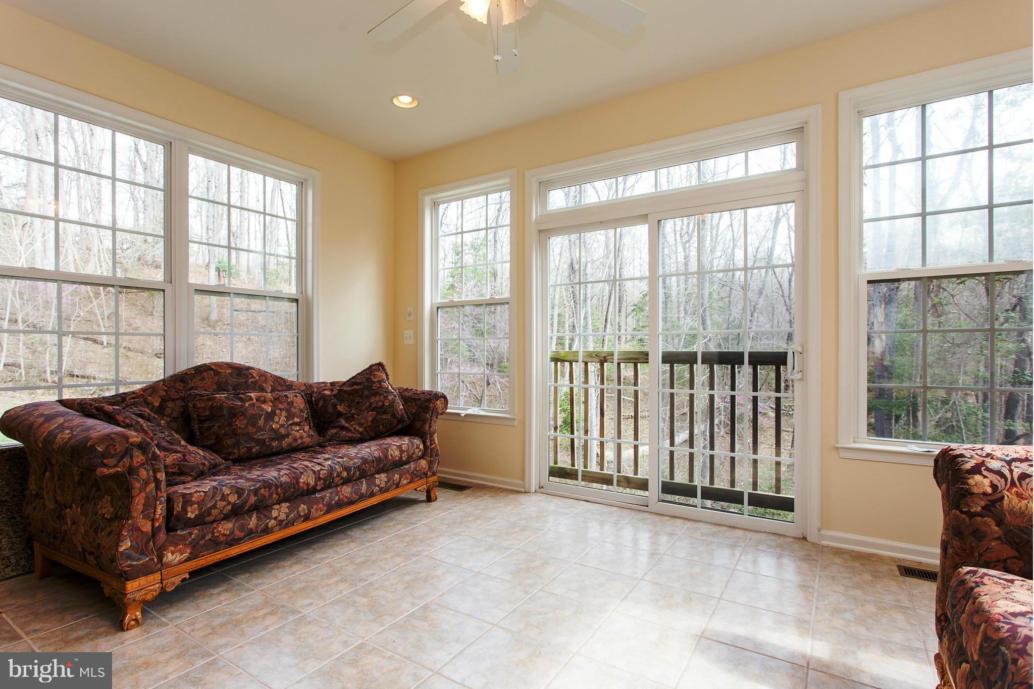 CALEDON CROSSING - Residential