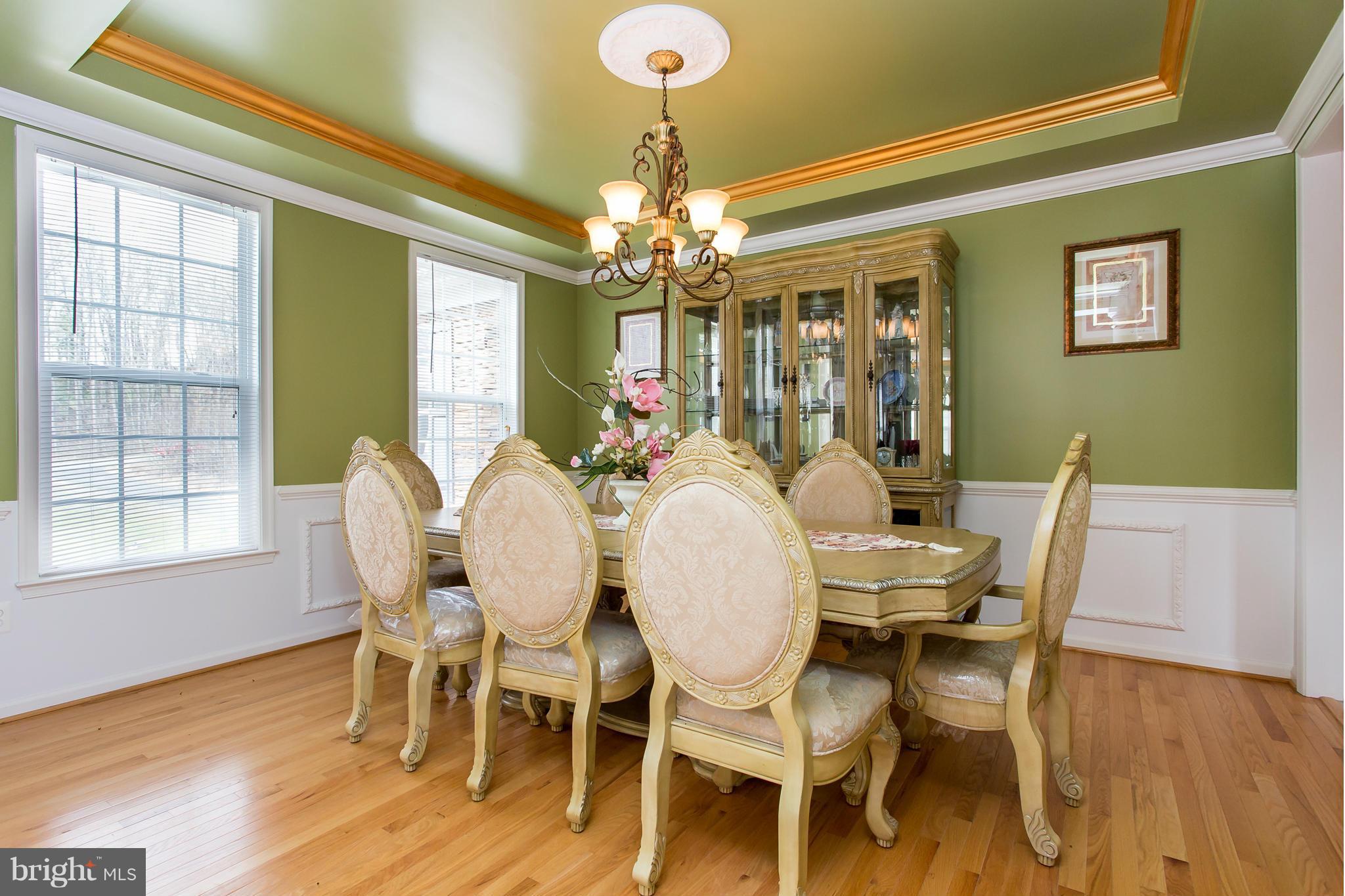 CALEDON CROSSING - Residential