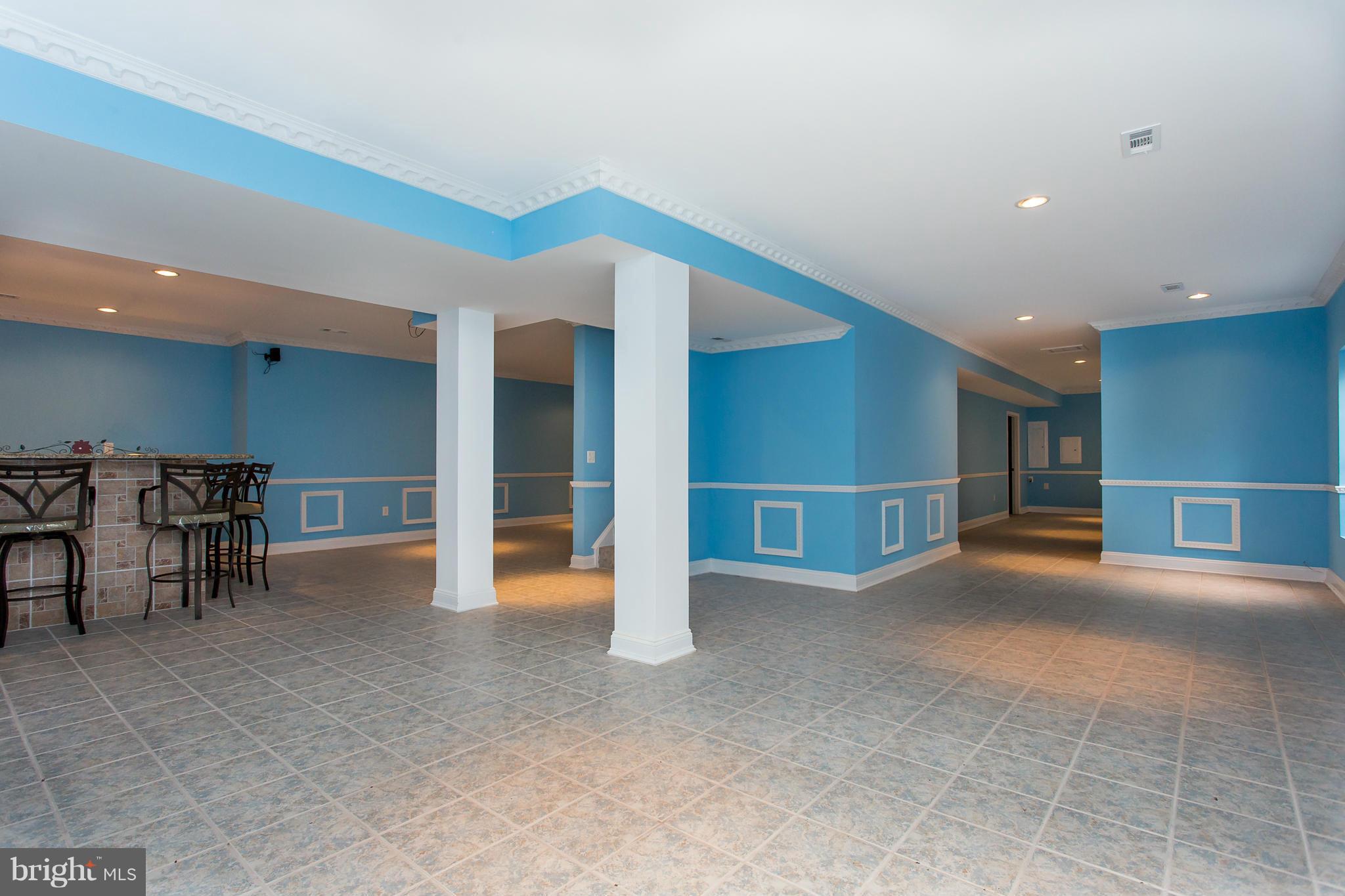 CALEDON CROSSING - Residential