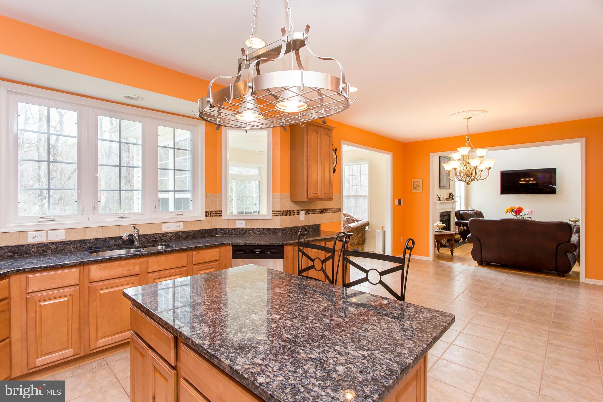 CALEDON CROSSING - Residential