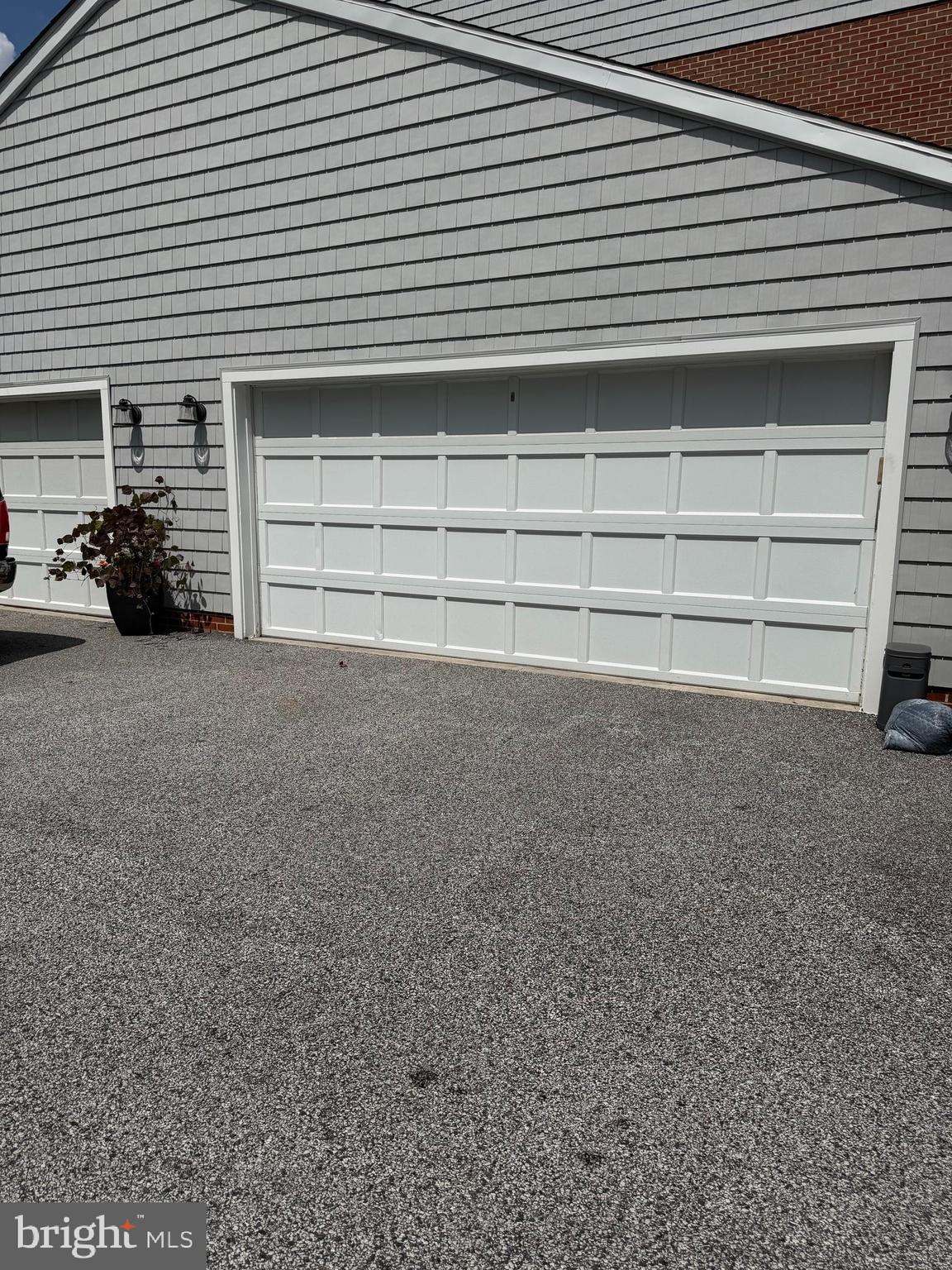 22 IRON MILL GARTH