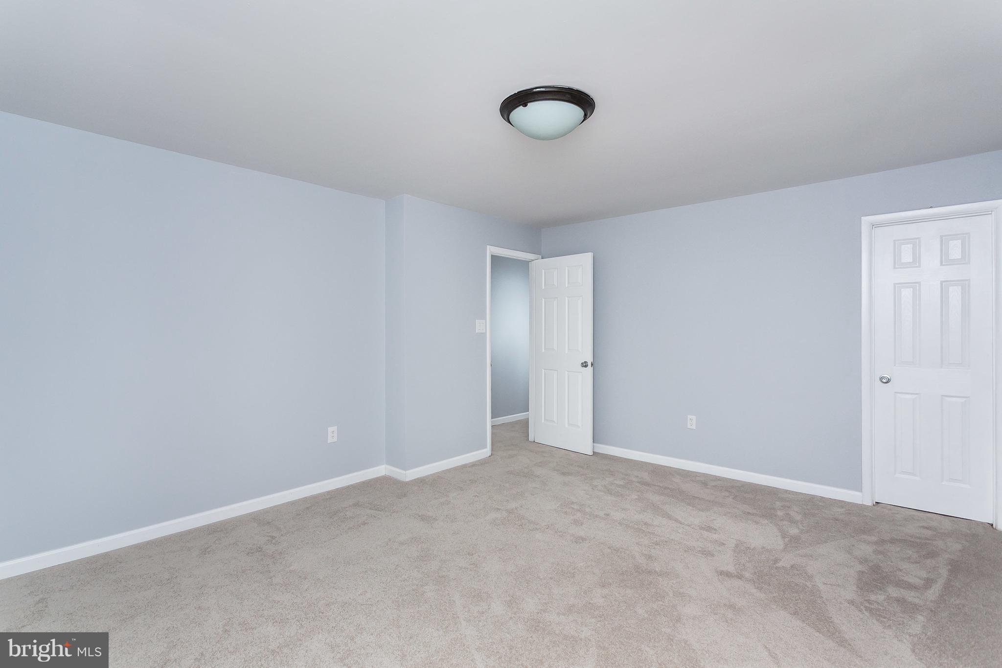 WILLOUGHBY WOODS - Residential