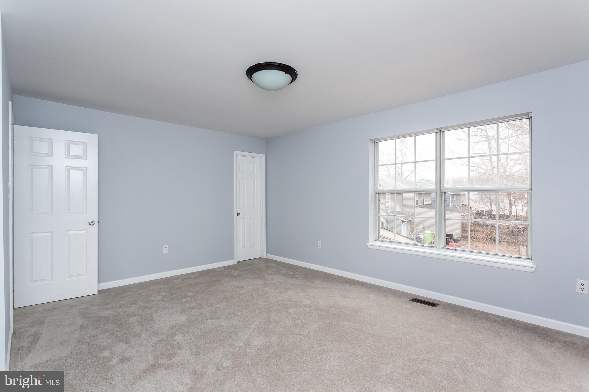 WILLOUGHBY WOODS - Residential