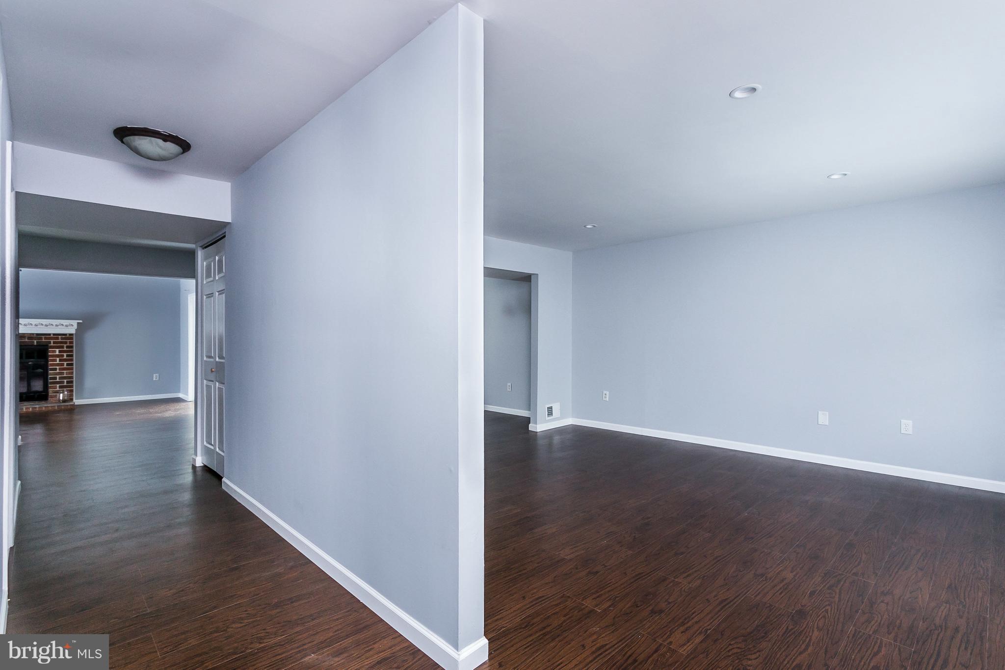 WILLOUGHBY WOODS - Residential