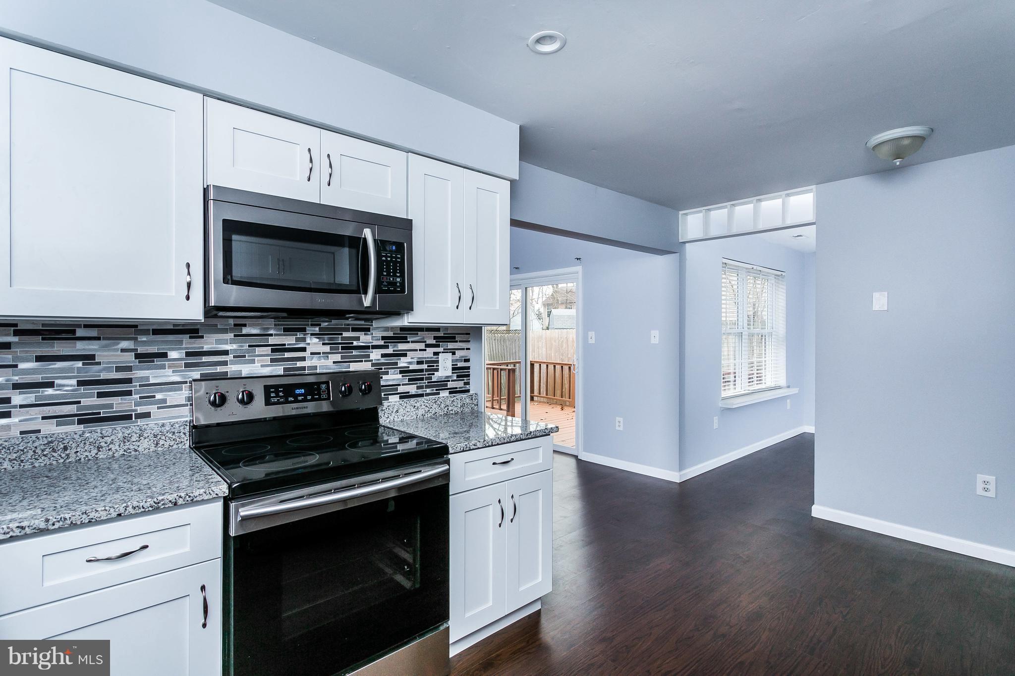 WILLOUGHBY WOODS - Residential