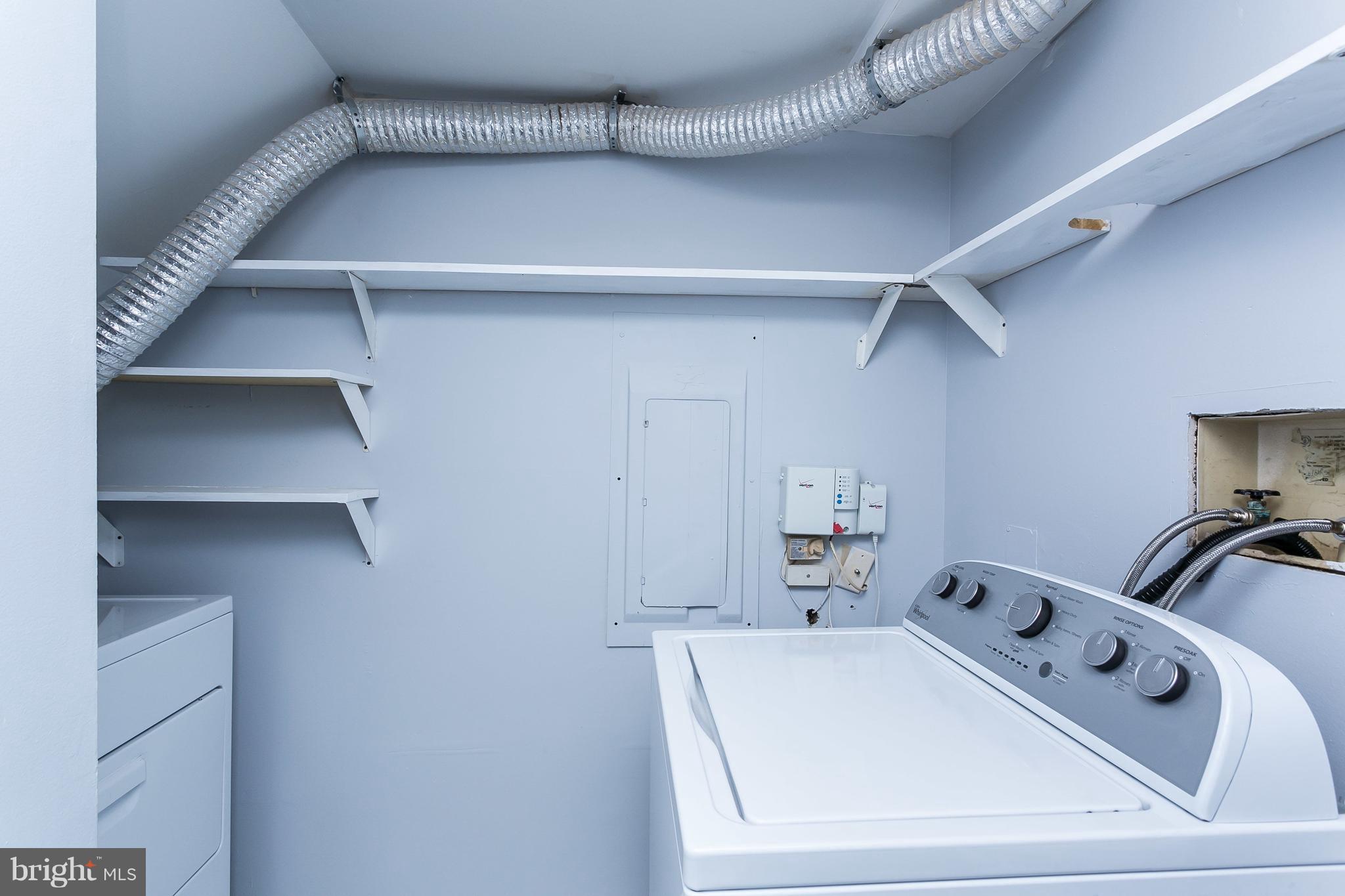 WILLOUGHBY WOODS - Residential