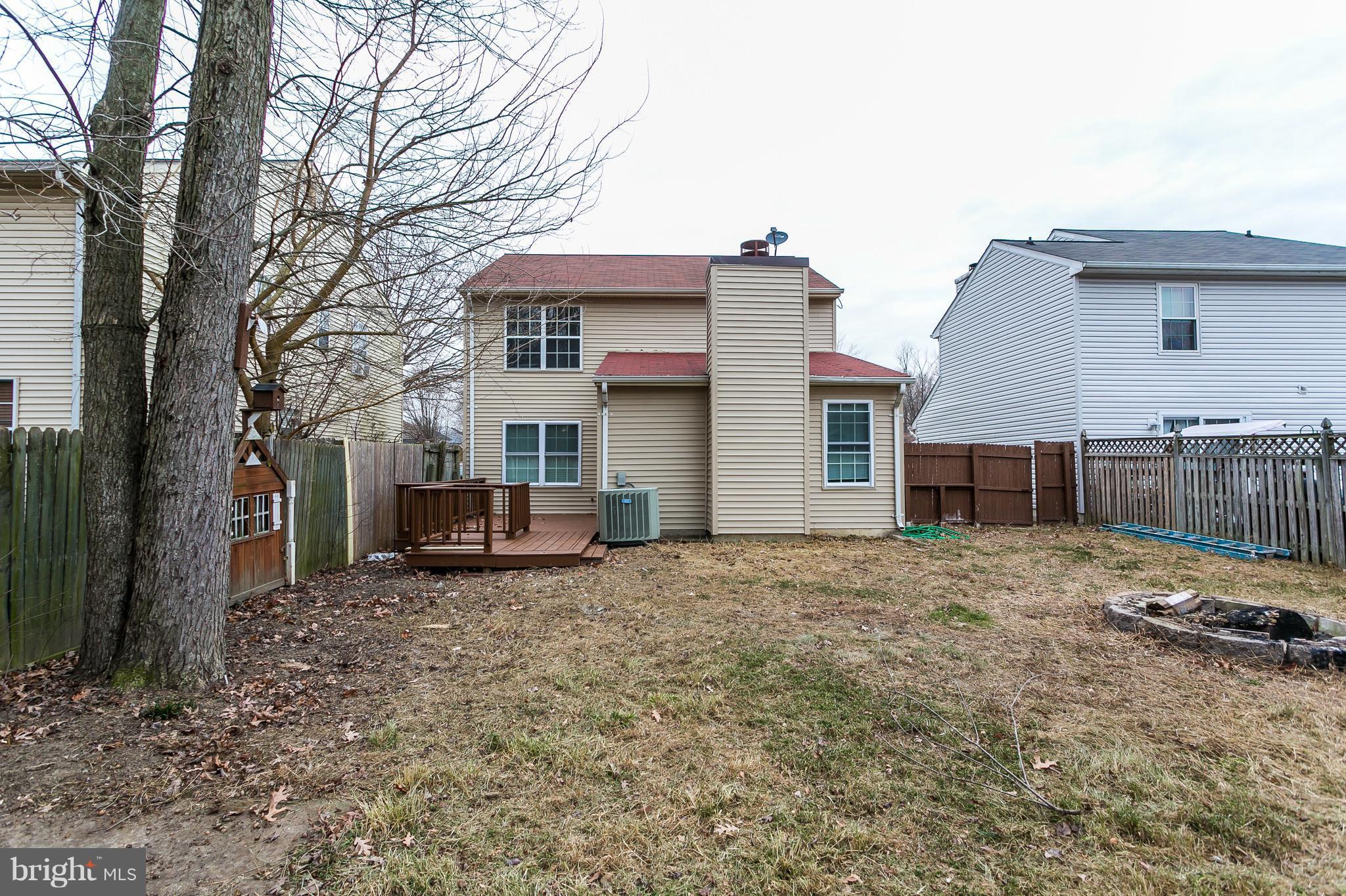 WILLOUGHBY WOODS - Residential