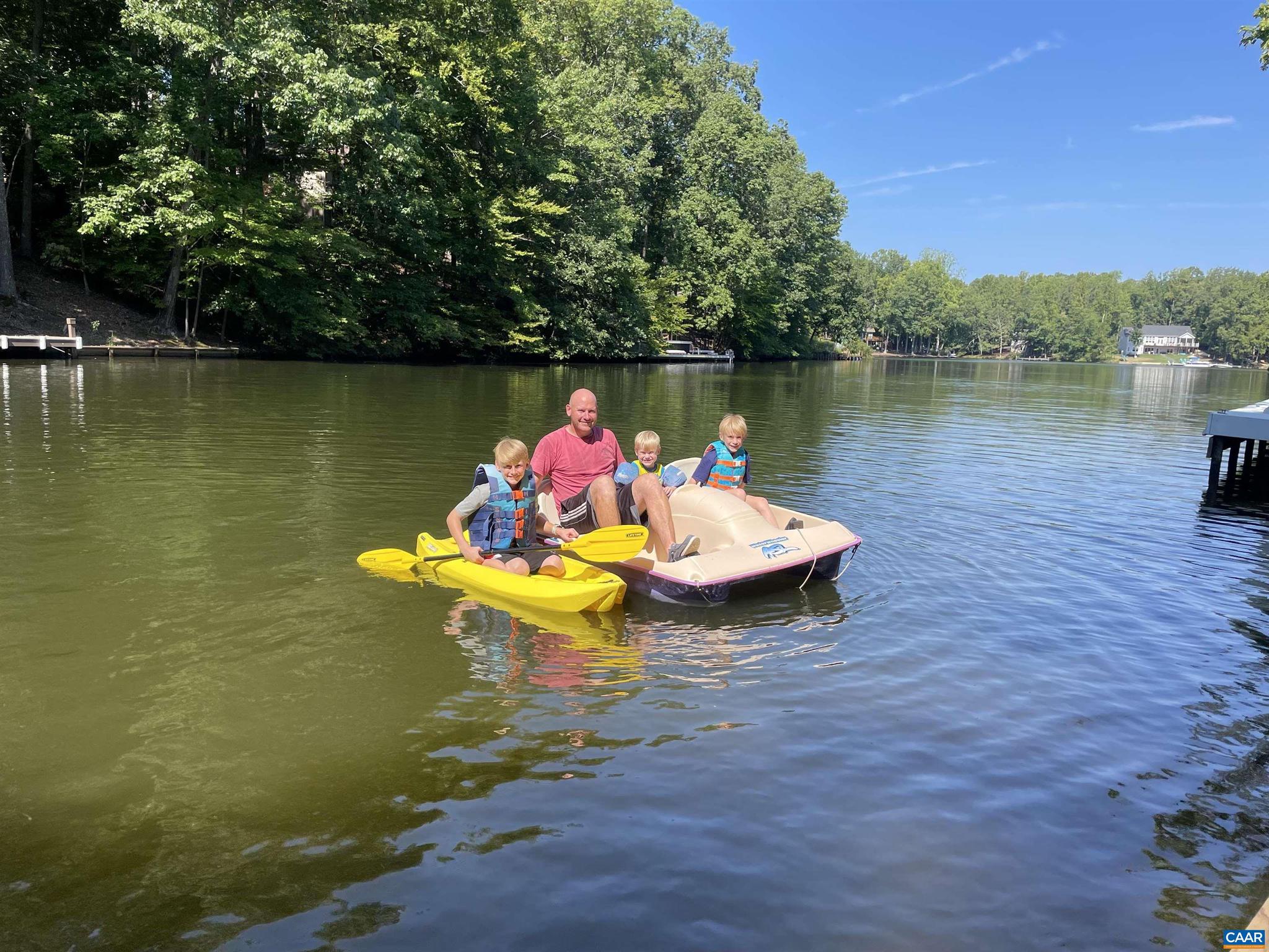 LAKE MONTICELLO - Residential