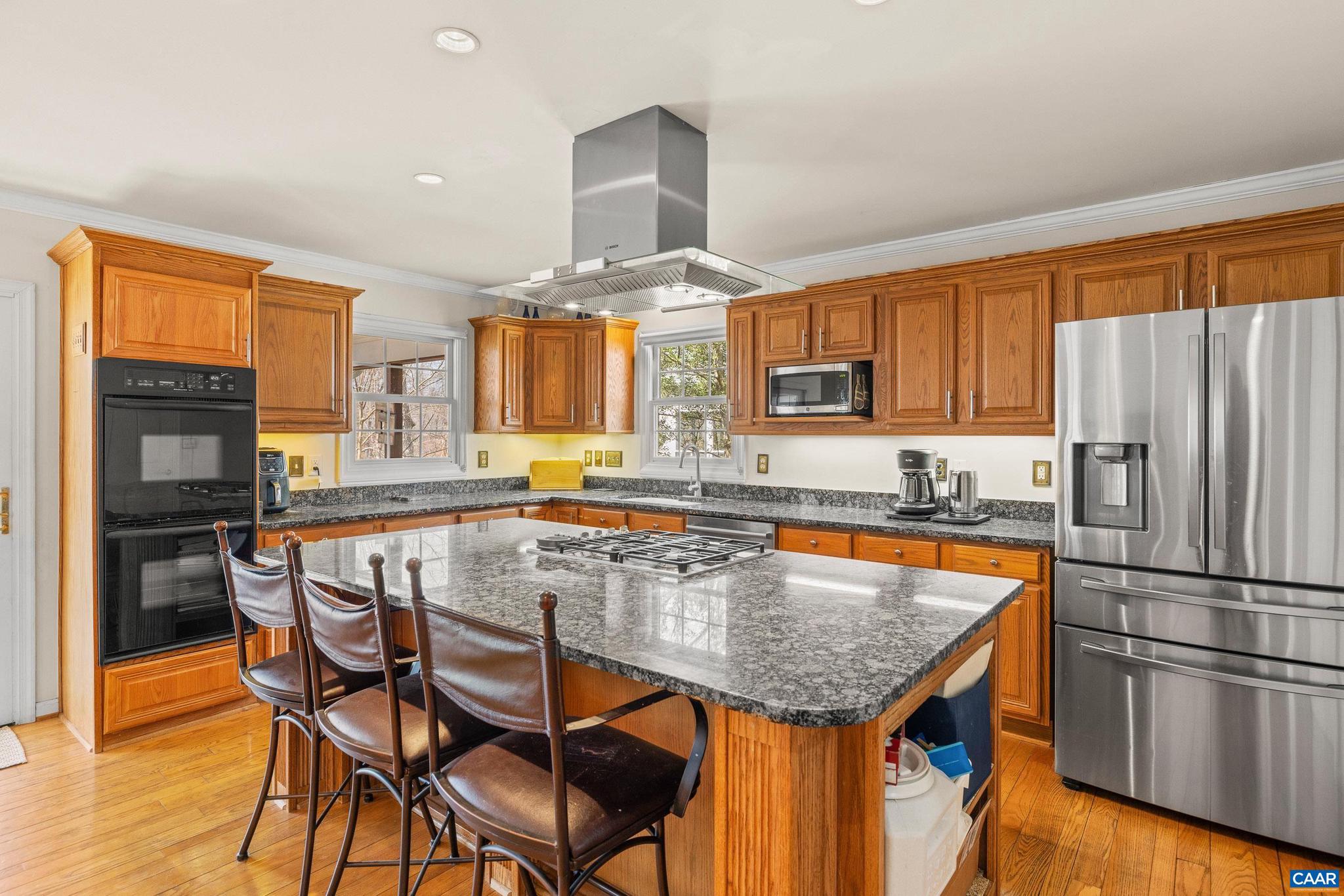 LAKE MONTICELLO - Residential