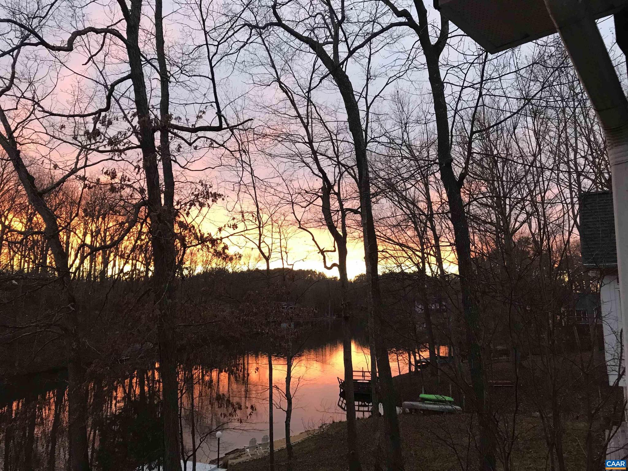 LAKE MONTICELLO - Residential