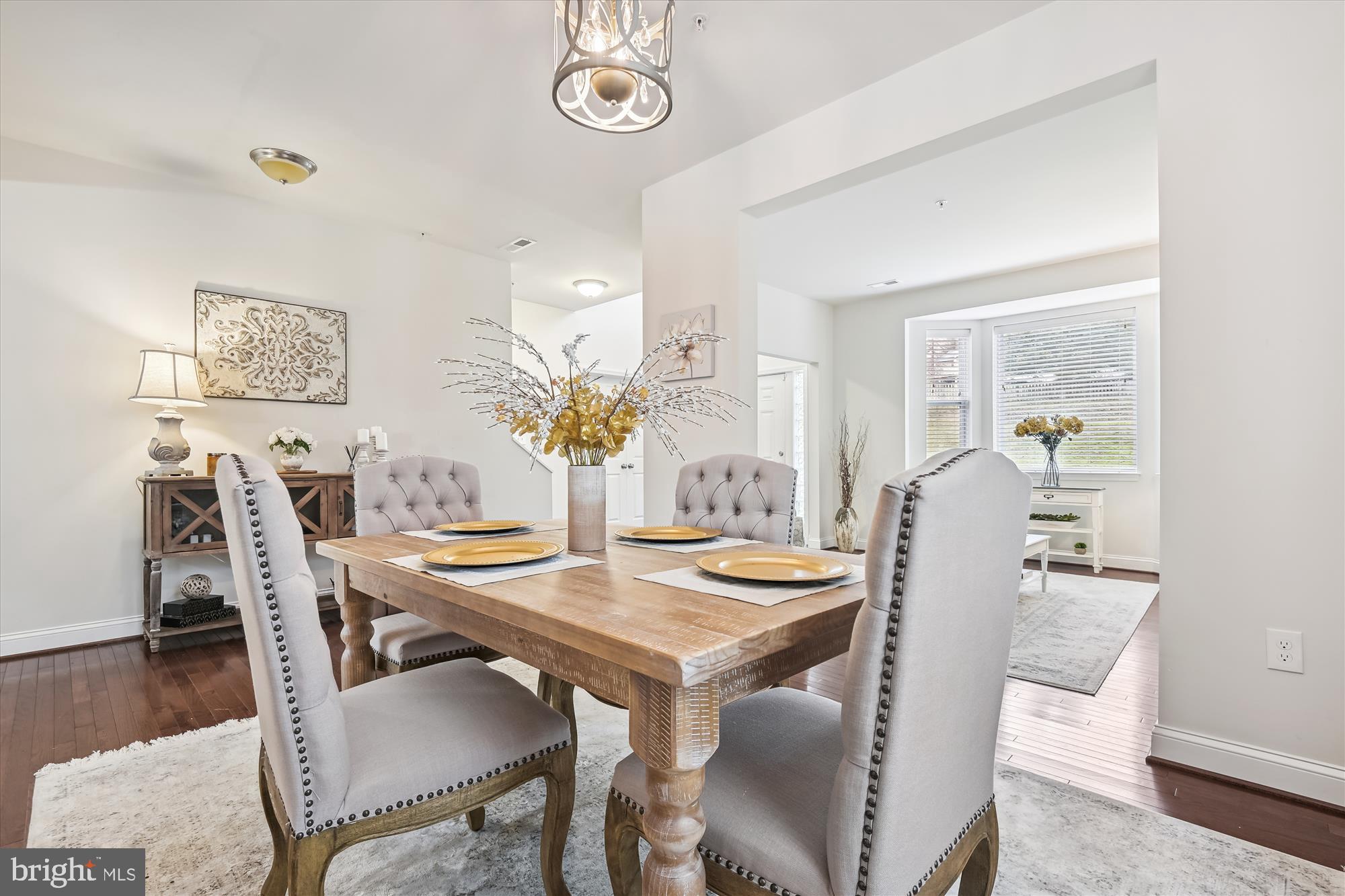 WINDSOR HILLS - Residential