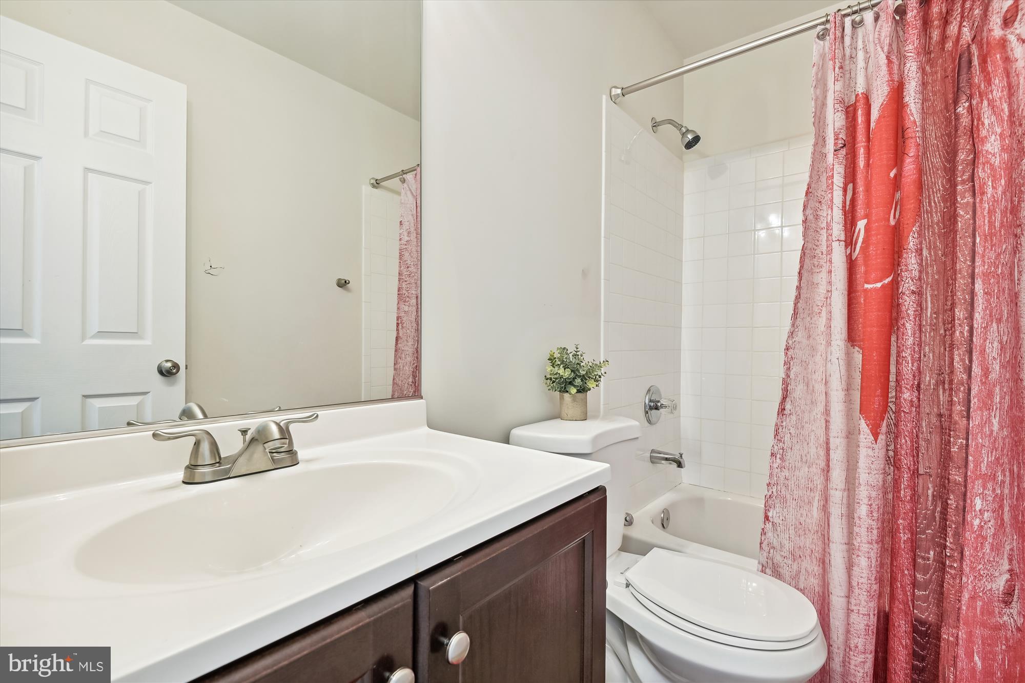 WINDSOR HILLS - Residential