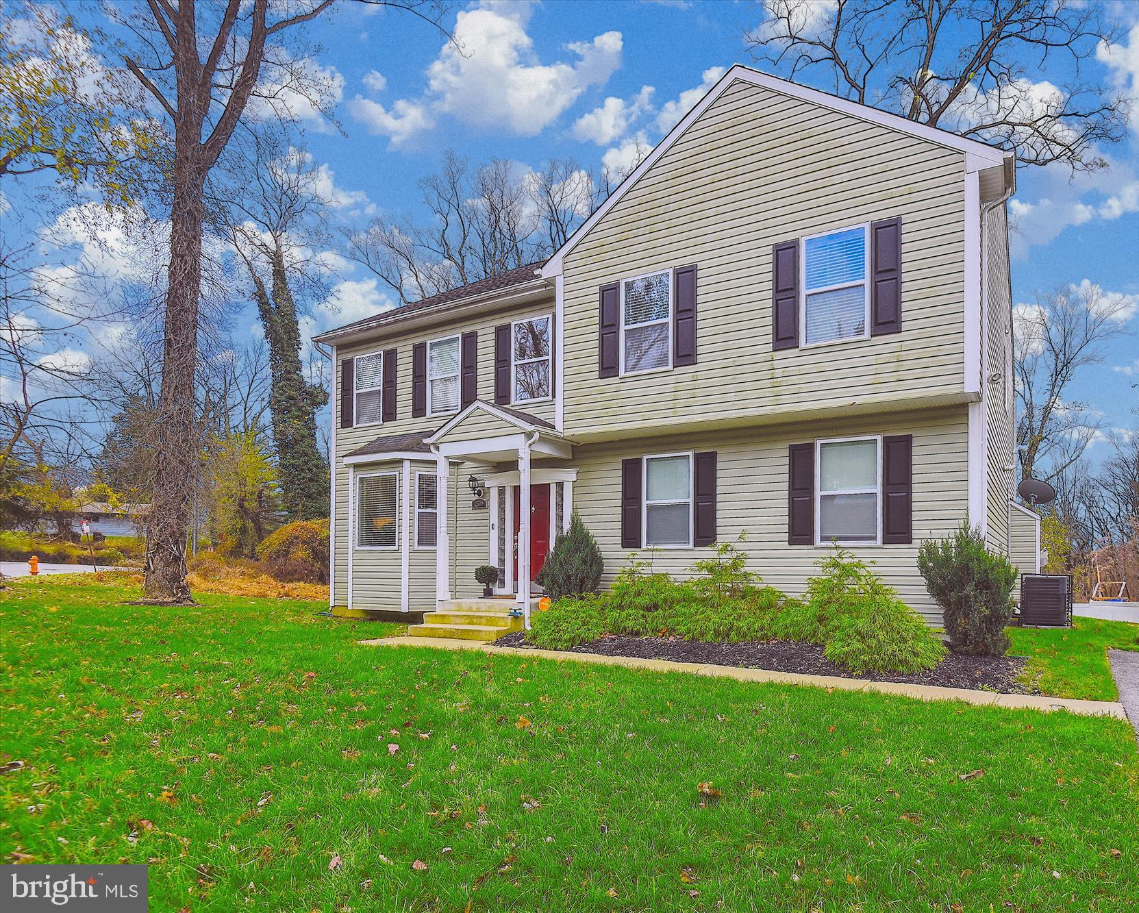 WINDSOR HILLS - Residential