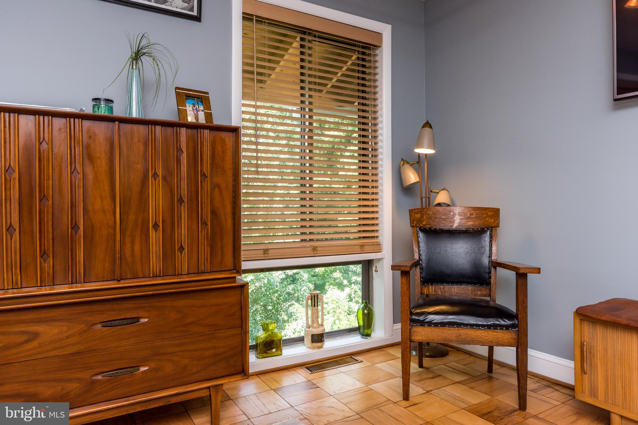 CROSS KEYS - Residential