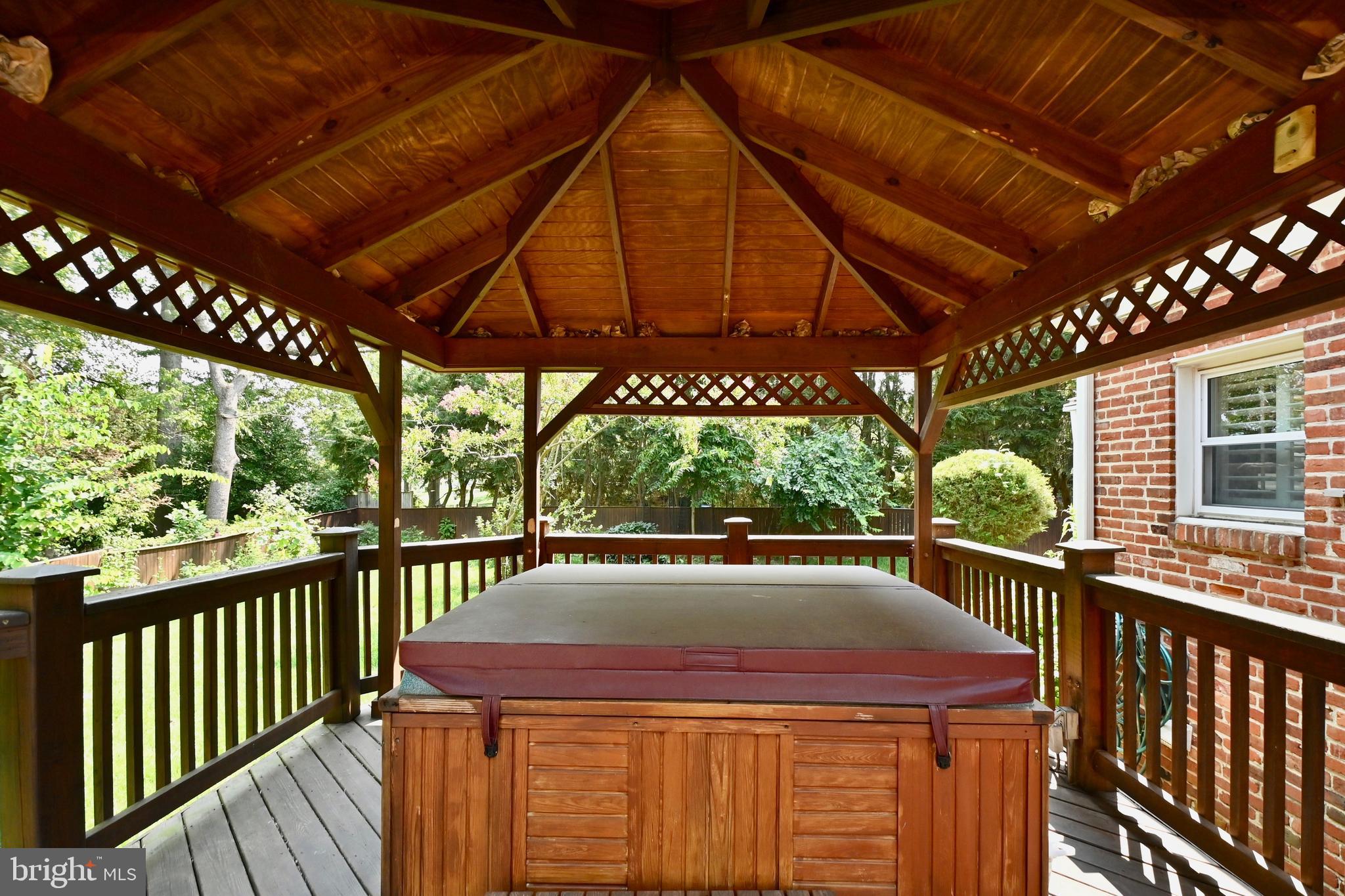 BROADMONT - Residential Lease