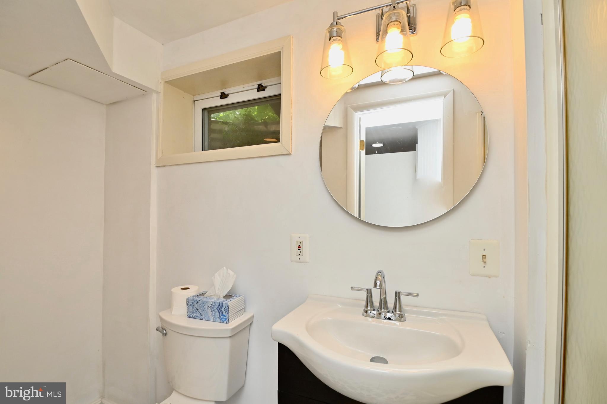 BROADMONT - Residential Lease