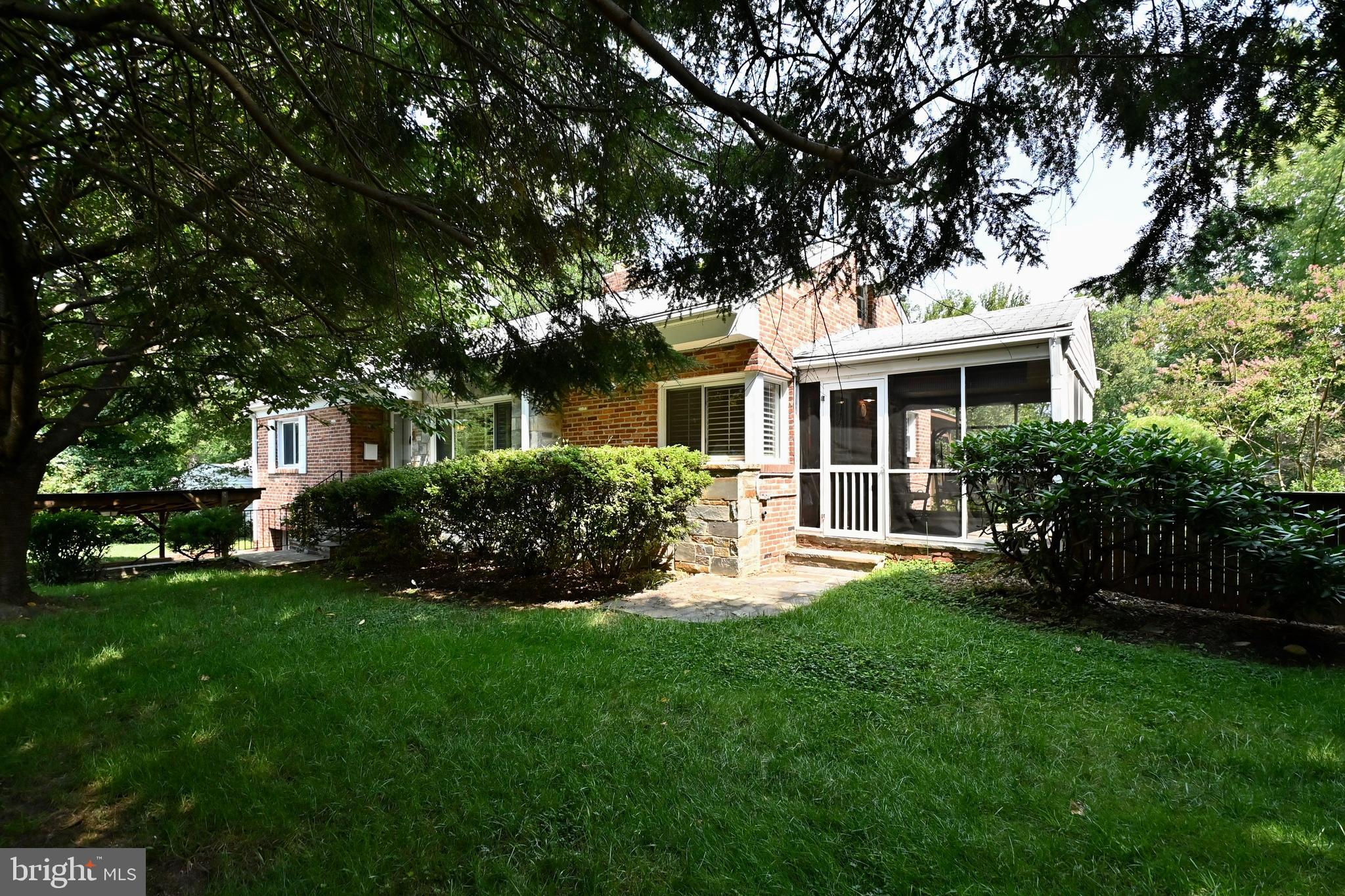 BROADMONT - Residential Lease