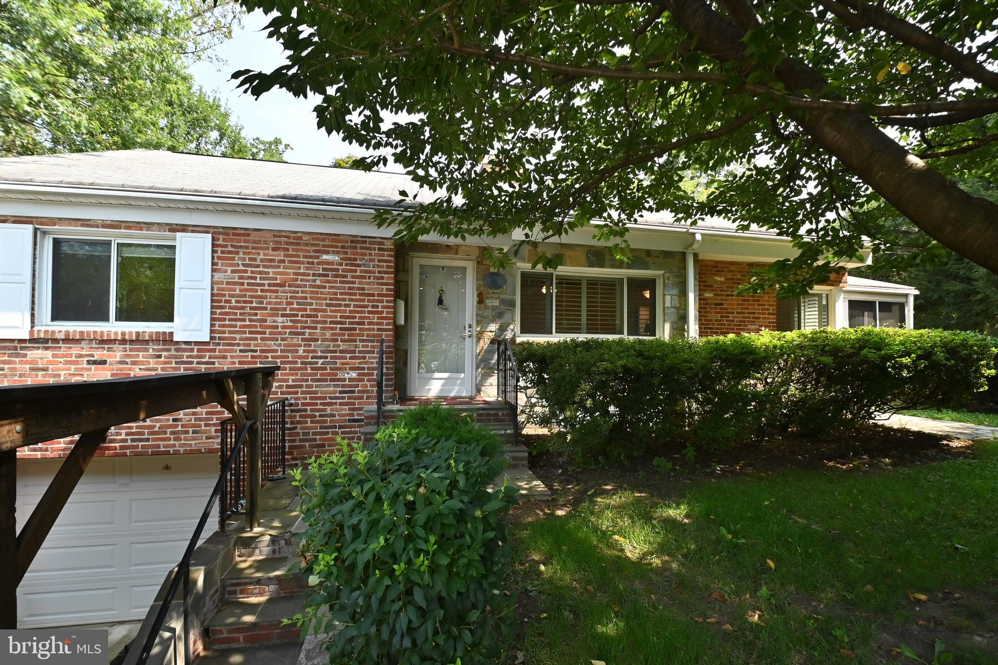 BROADMONT - Residential Lease