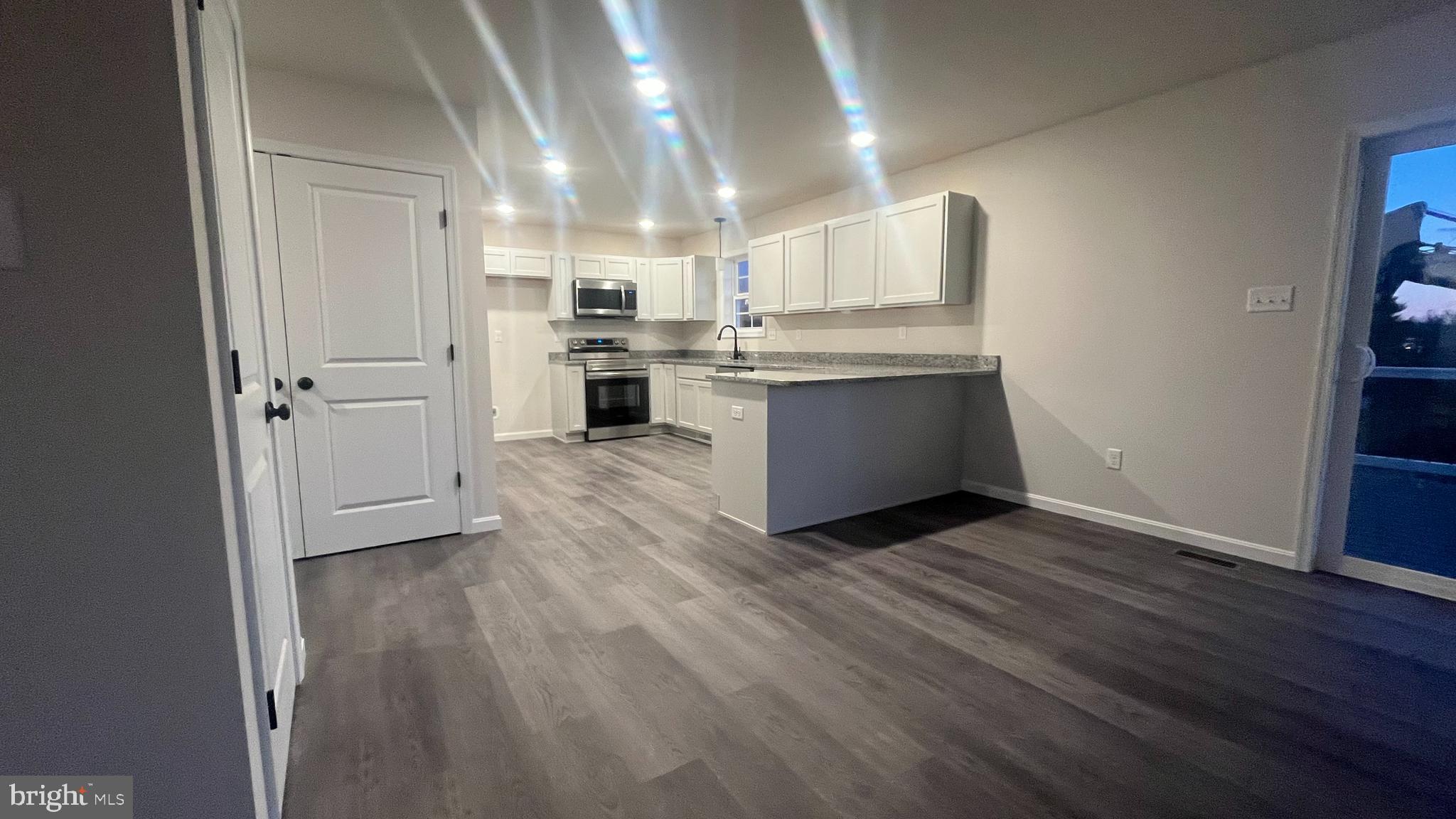 ANTIETAM COMMONS - Residential