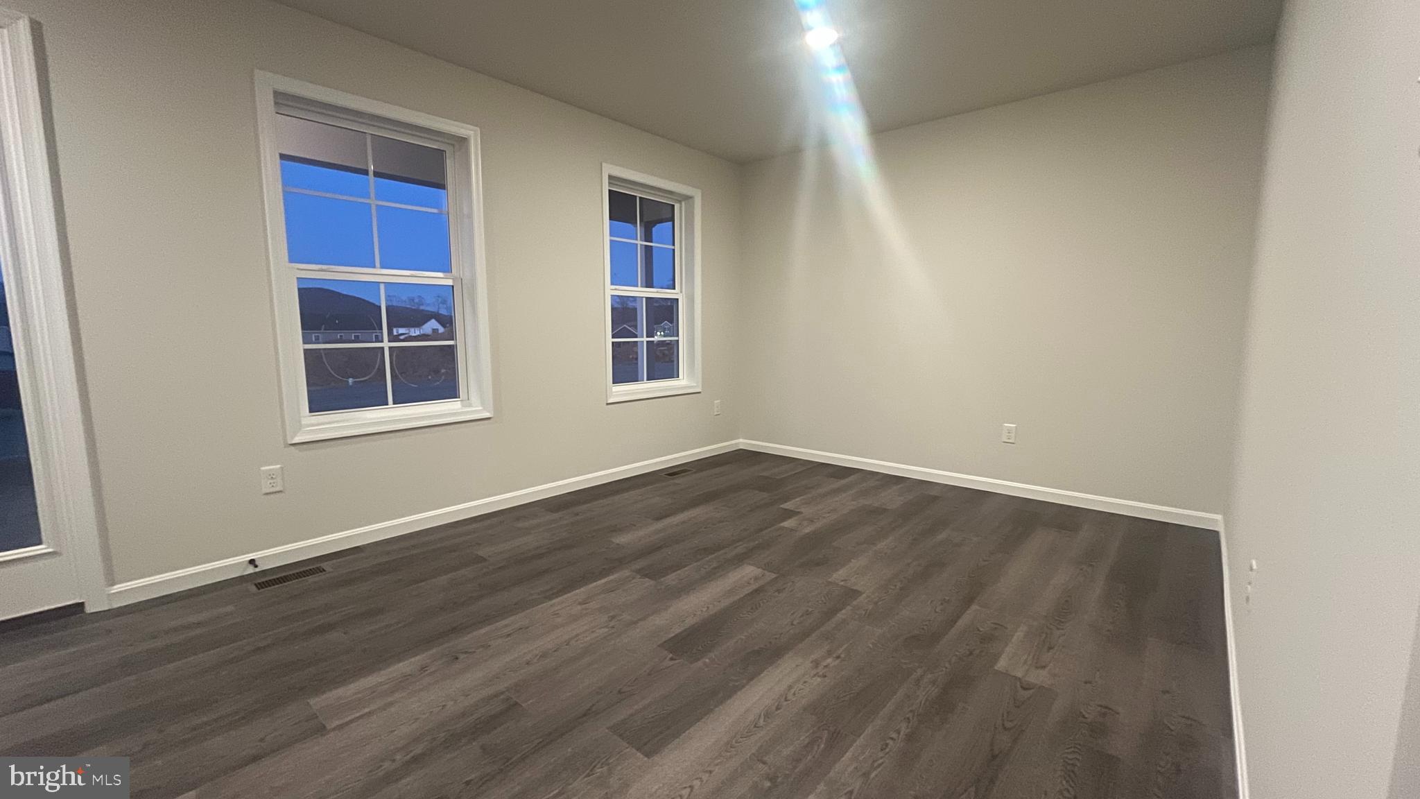 ANTIETAM COMMONS - Residential