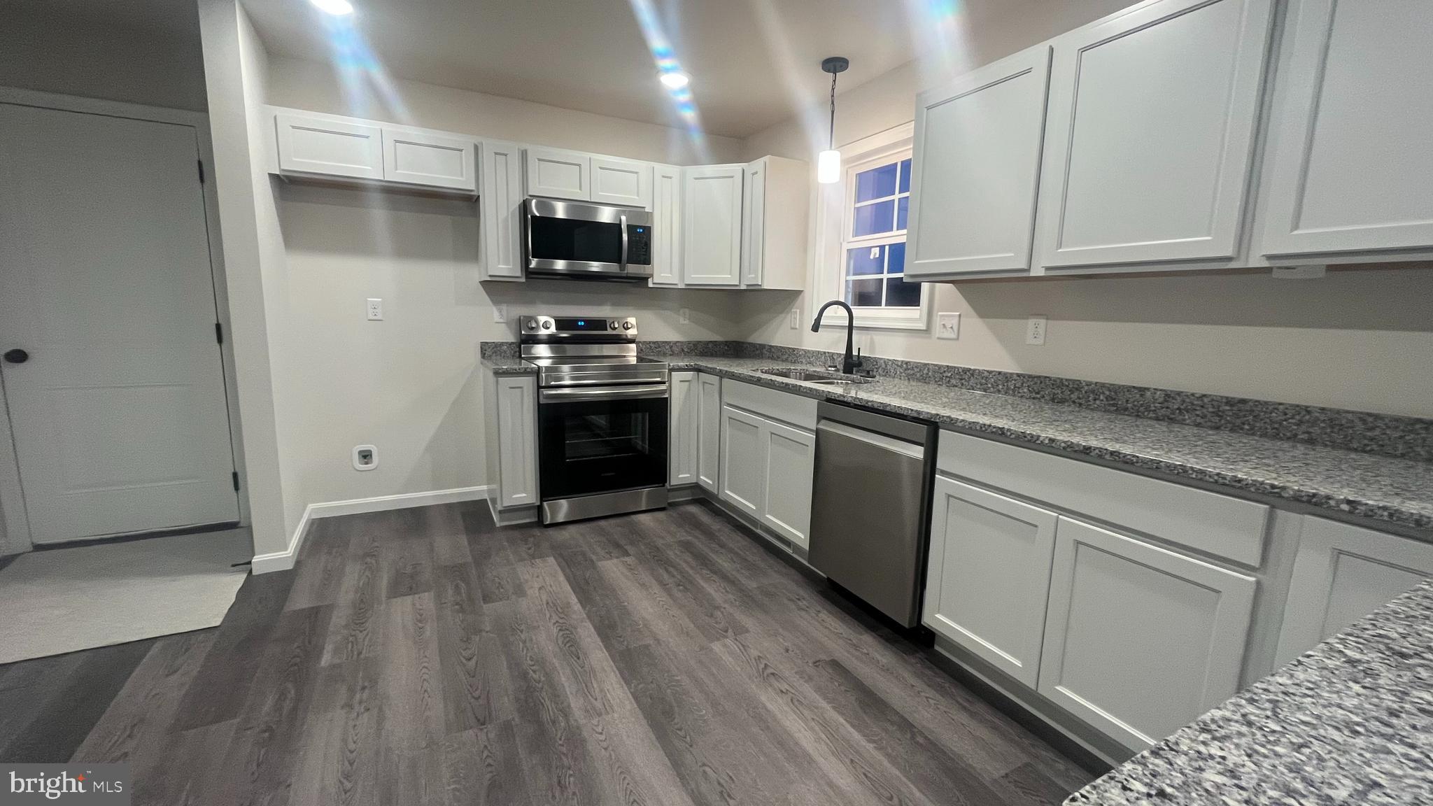 ANTIETAM COMMONS - Residential