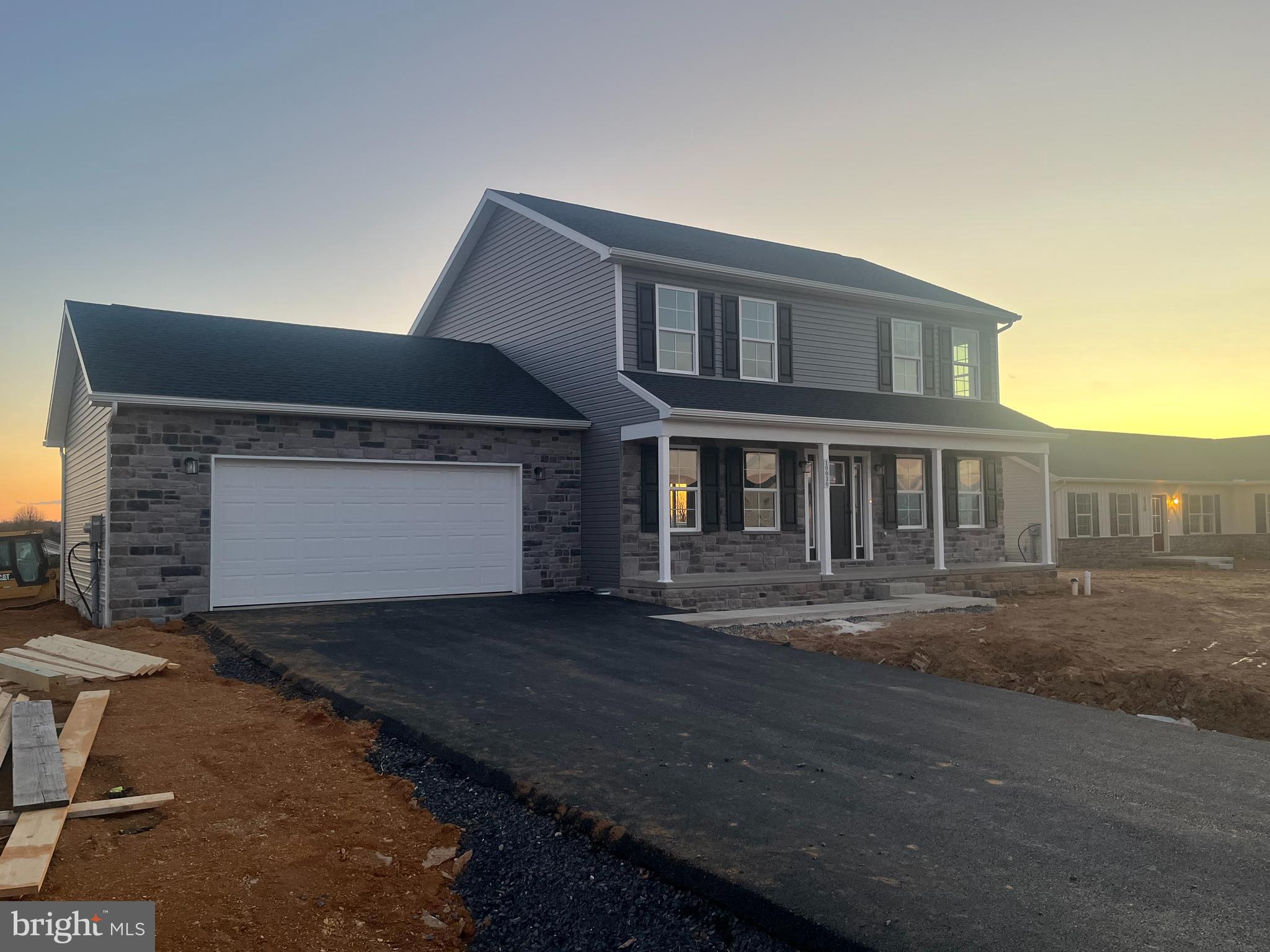 ANTIETAM COMMONS - Residential