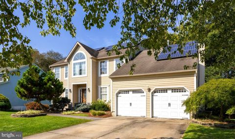 Photo of 18 Carriage Dr, MOUNT HOLLY, NJ 08060 (MLS # NJBL2096584)