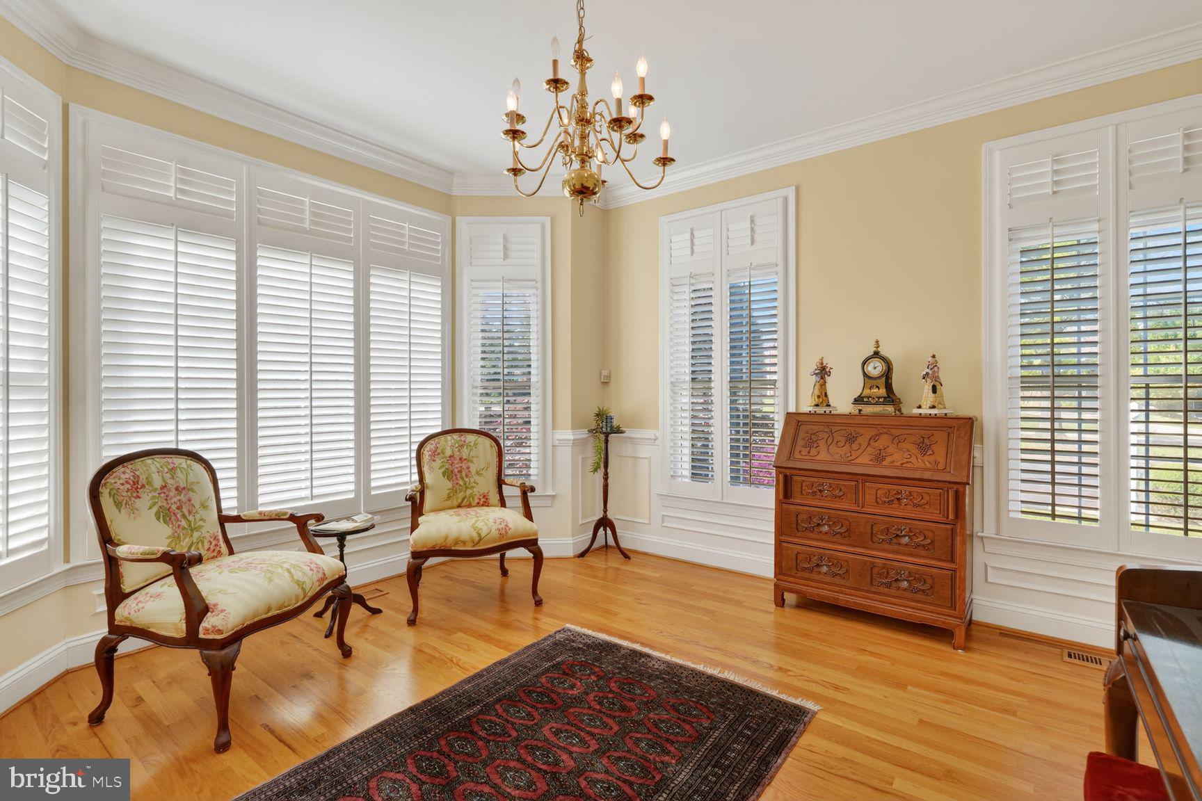 ALTA VISTA - Residential