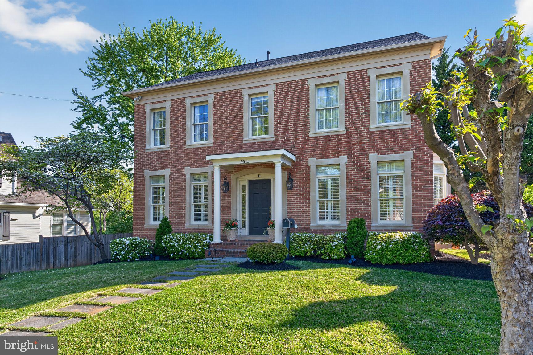 ALTA VISTA - Residential