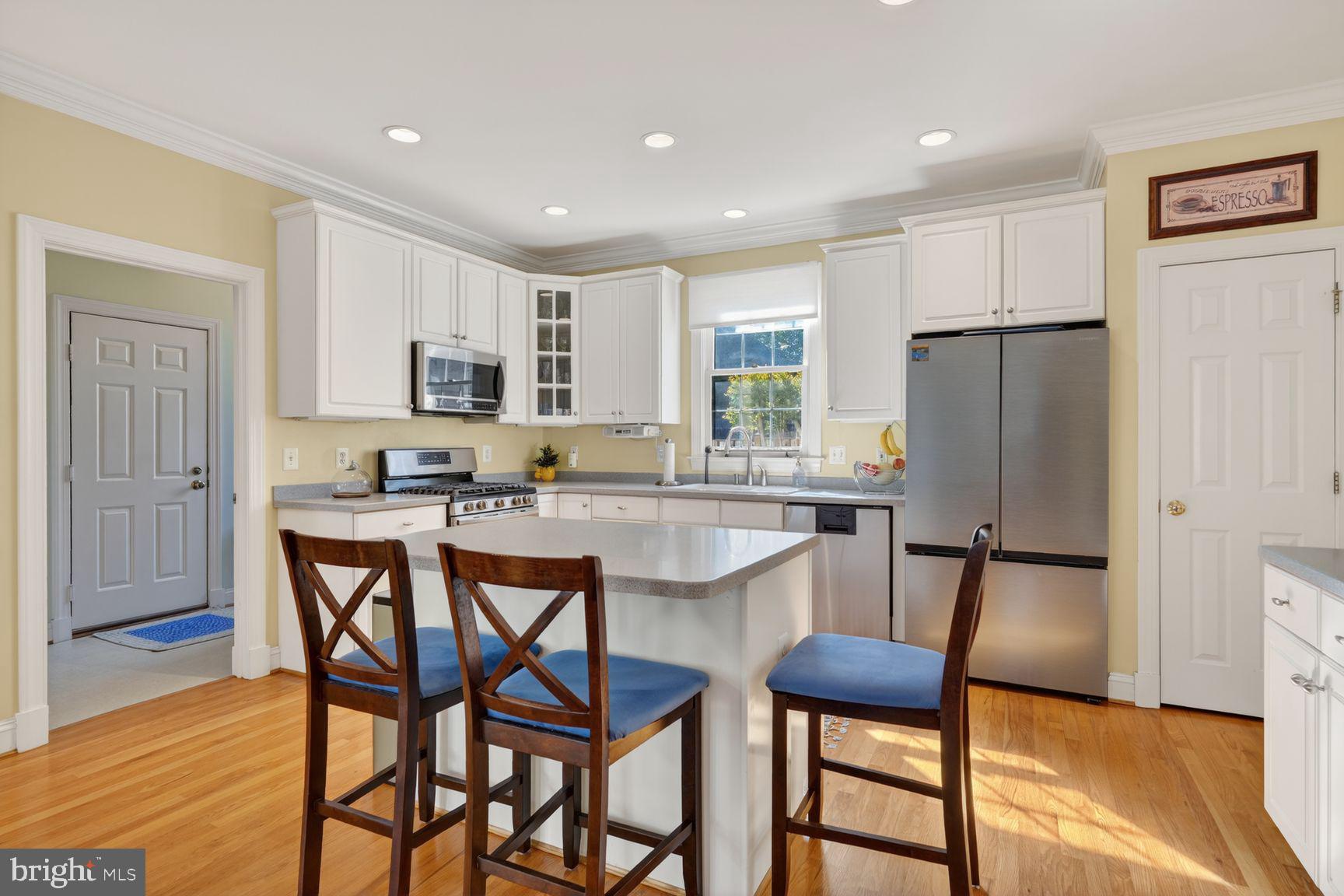 ALTA VISTA - Residential