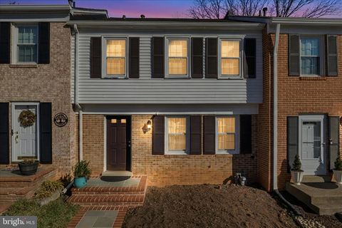 5526 KENDRICK LANE BURKE VA 22015