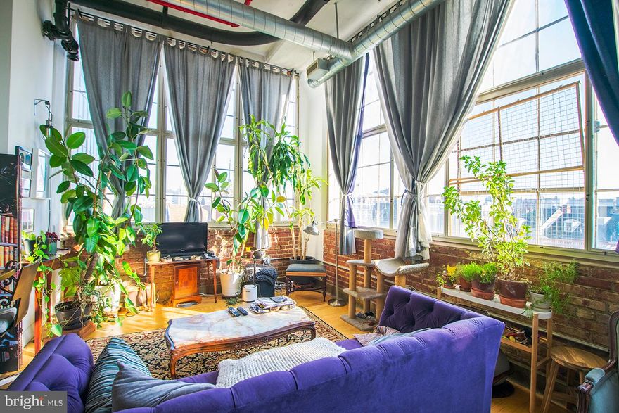 *AVAILABLE NOW*

Want to live in the heart of Northern Liberties? Look no further! This studio, 1 bathroom in the popular Liberties Lofts on the corner of 5th and Brown is close to several bars, restaurants, boutiques, galleries and quick access to both I-95 and I-676. Located on the third floor, this 1 bed, 1 bath loft style apartment is complete with hardwood floors, central air, and an updated kitchen with stainless steel appliances. The shared roof deck is accessible from the fourth floor, and coin operated laundry is available on every floor. The building also comes with a bike room and an elevator.

*Pets permitted with owner approval
*$500 non-refundable pet fee per pet
*Photos are of a similar unit