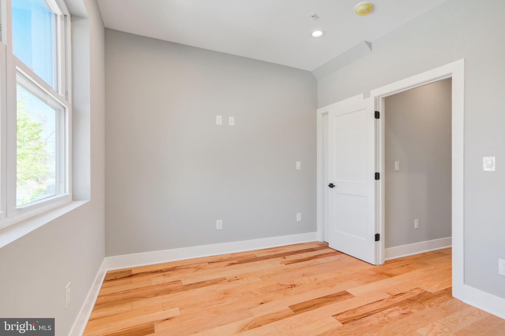 MANAYUNK - Residential