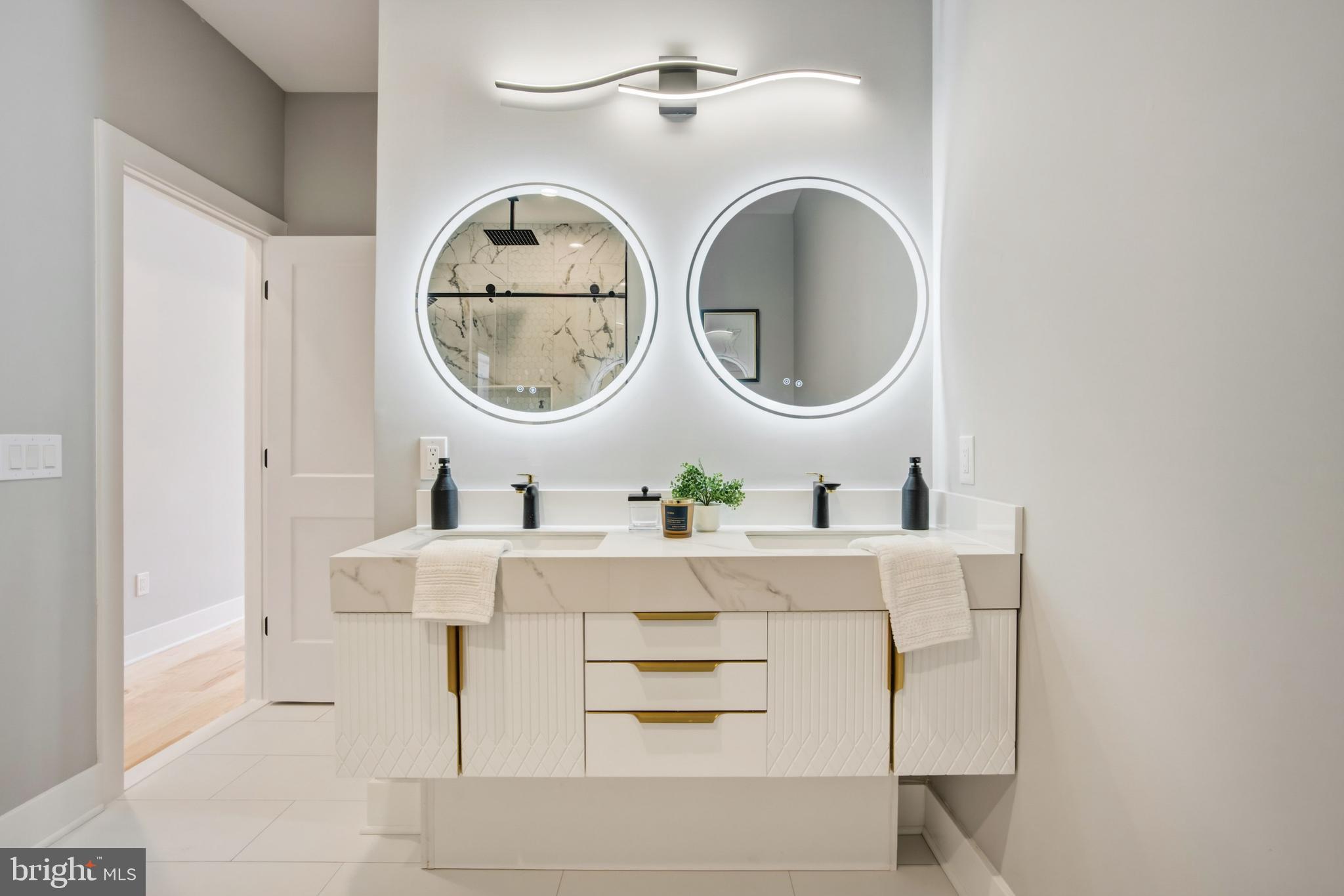 MANAYUNK - Residential