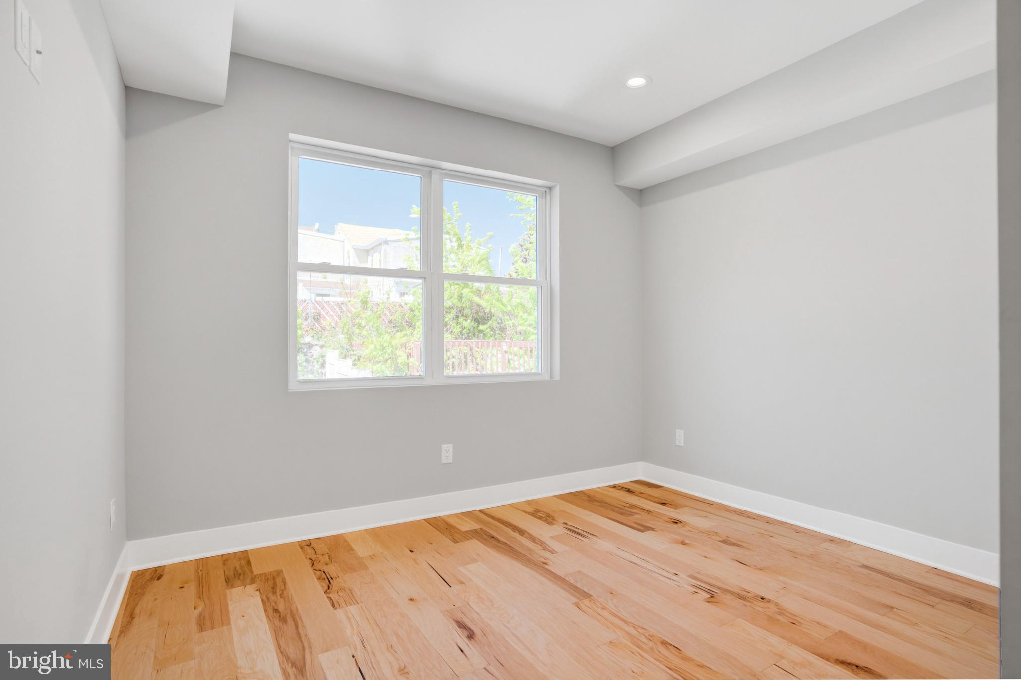 MANAYUNK - Residential