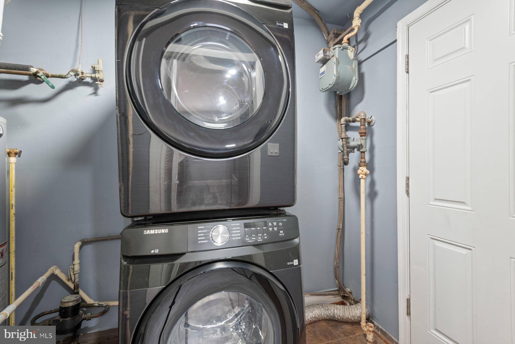 NORTH FORESTVILLE - Residential