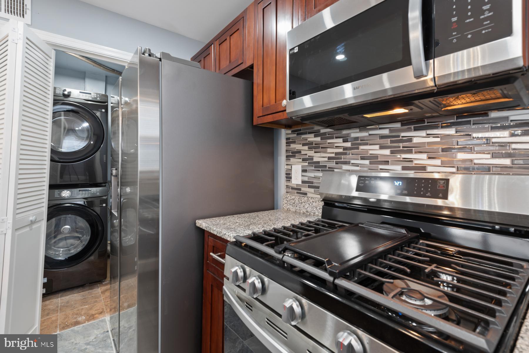 NORTH FORESTVILLE - Residential