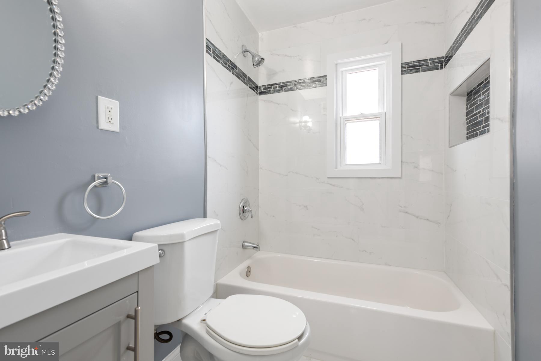 NORTH FORESTVILLE - Residential