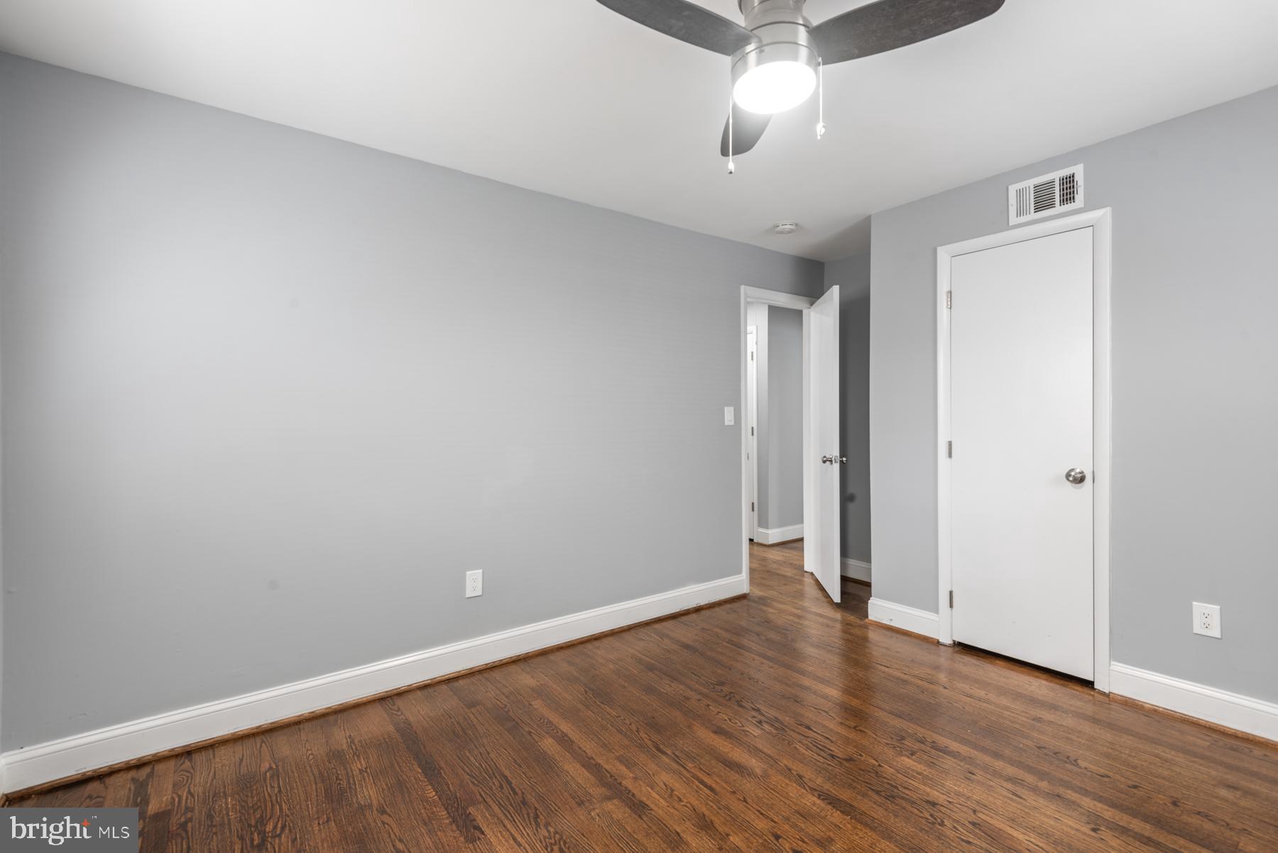 NORTH FORESTVILLE - Residential